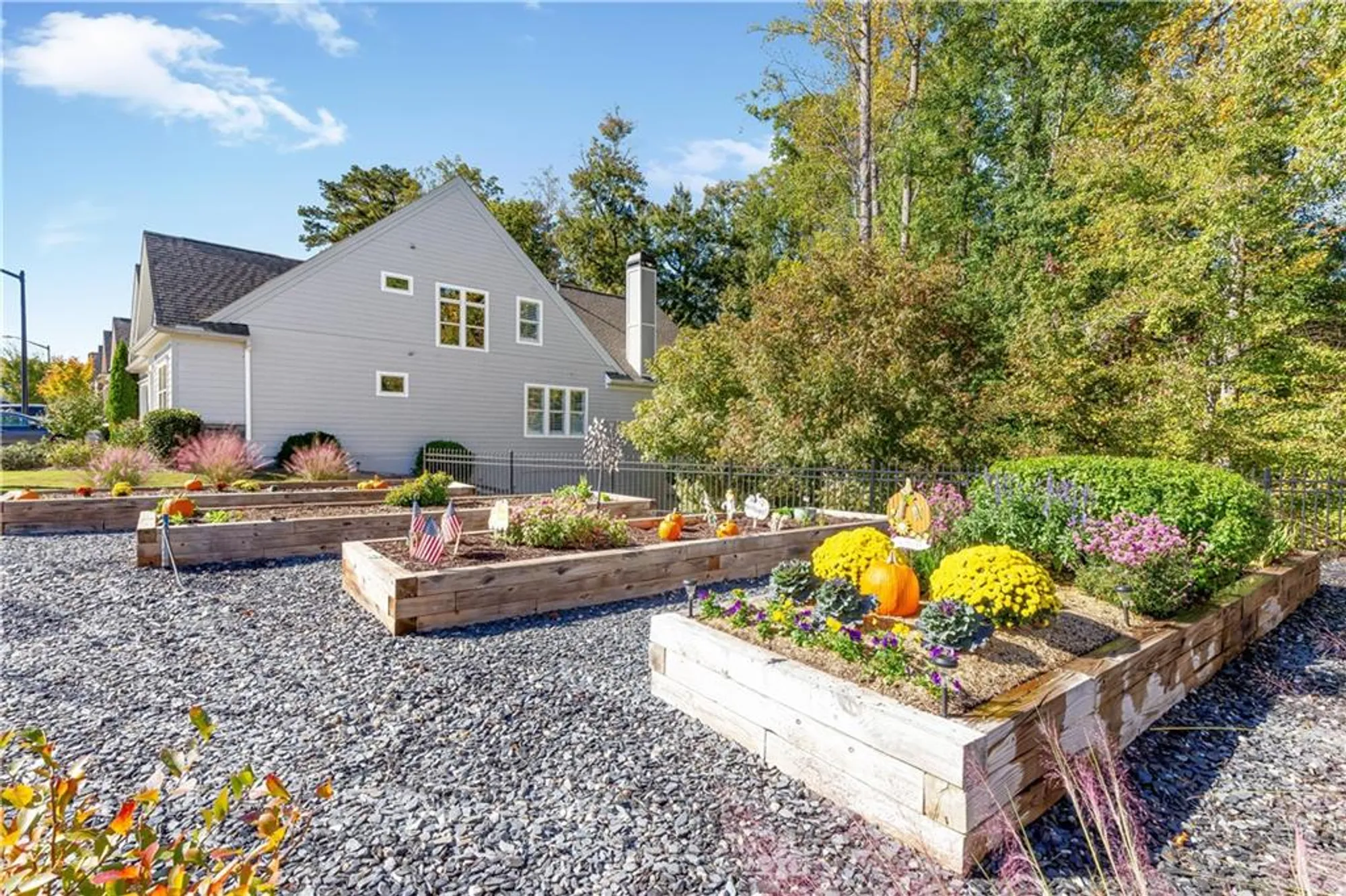 Property Slideshow image 49 of 57 | 424 loblolly st, Woodstock, GA, 30188