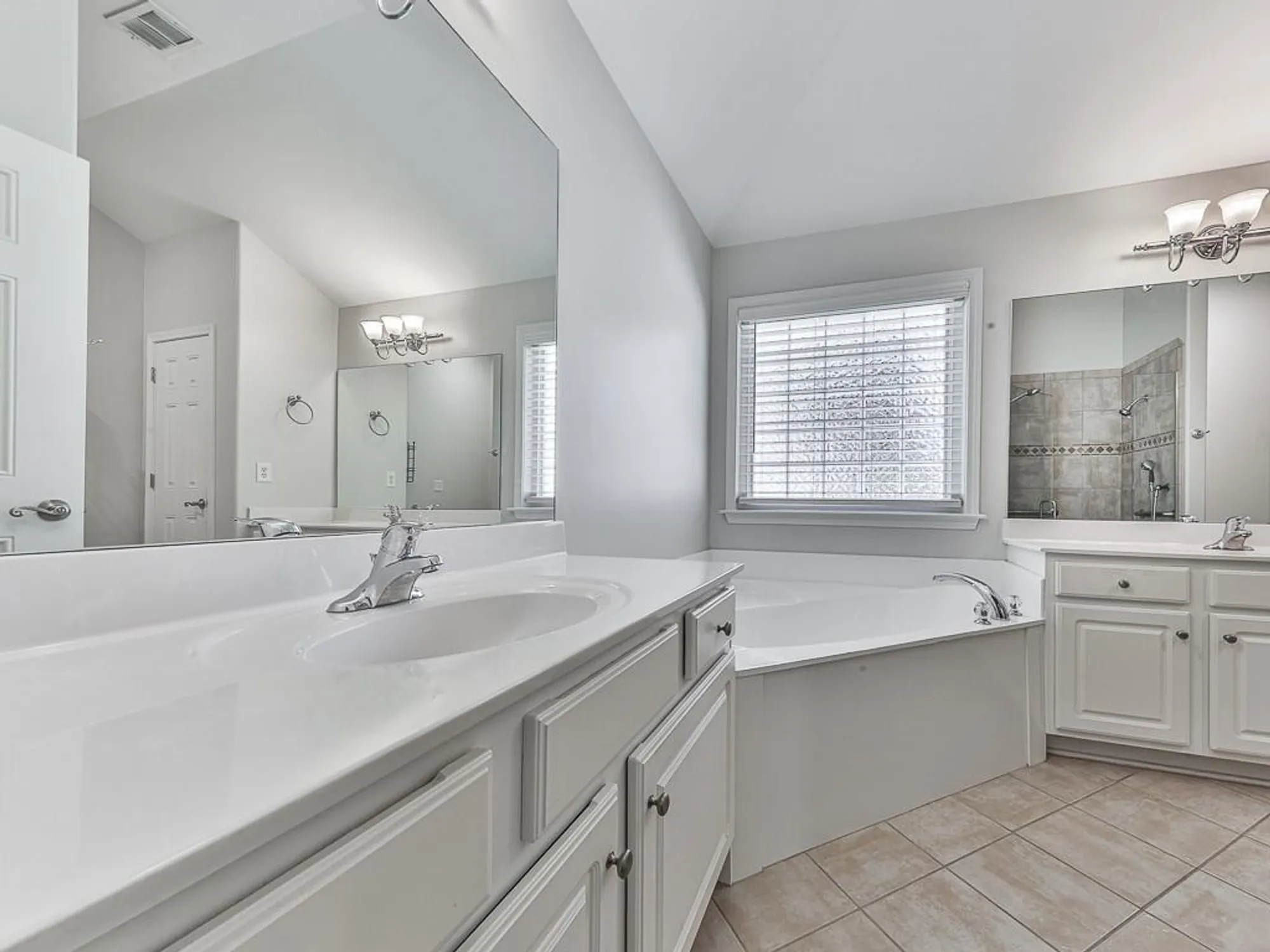 Property Slideshow image 20 of 41 | 150 shoal creek way, Dallas, GA, 30132