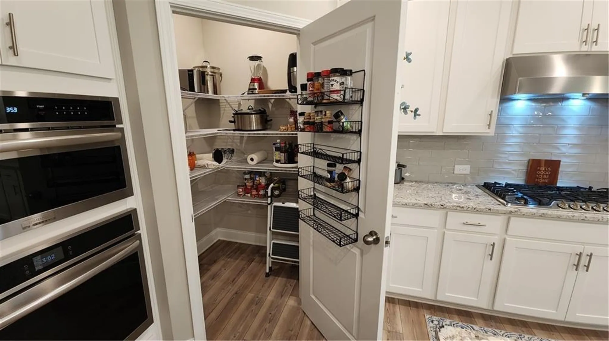 Property Slideshow image 14 of 85 | 5188 watchmans cv, Gainesville, GA, 30504