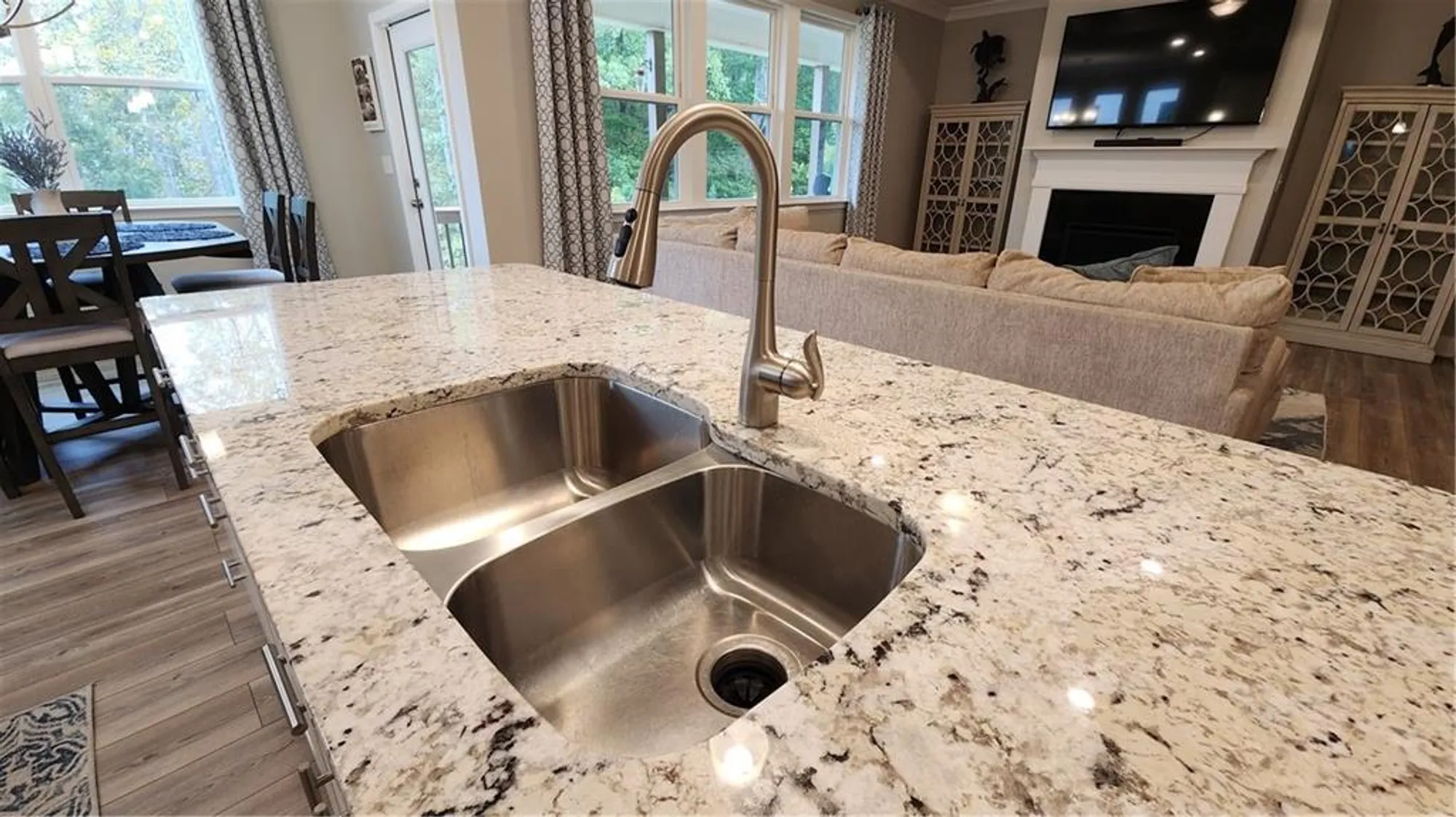 Property Slideshow image 16 of 85 | 5188 watchmans cv, Gainesville, GA, 30504