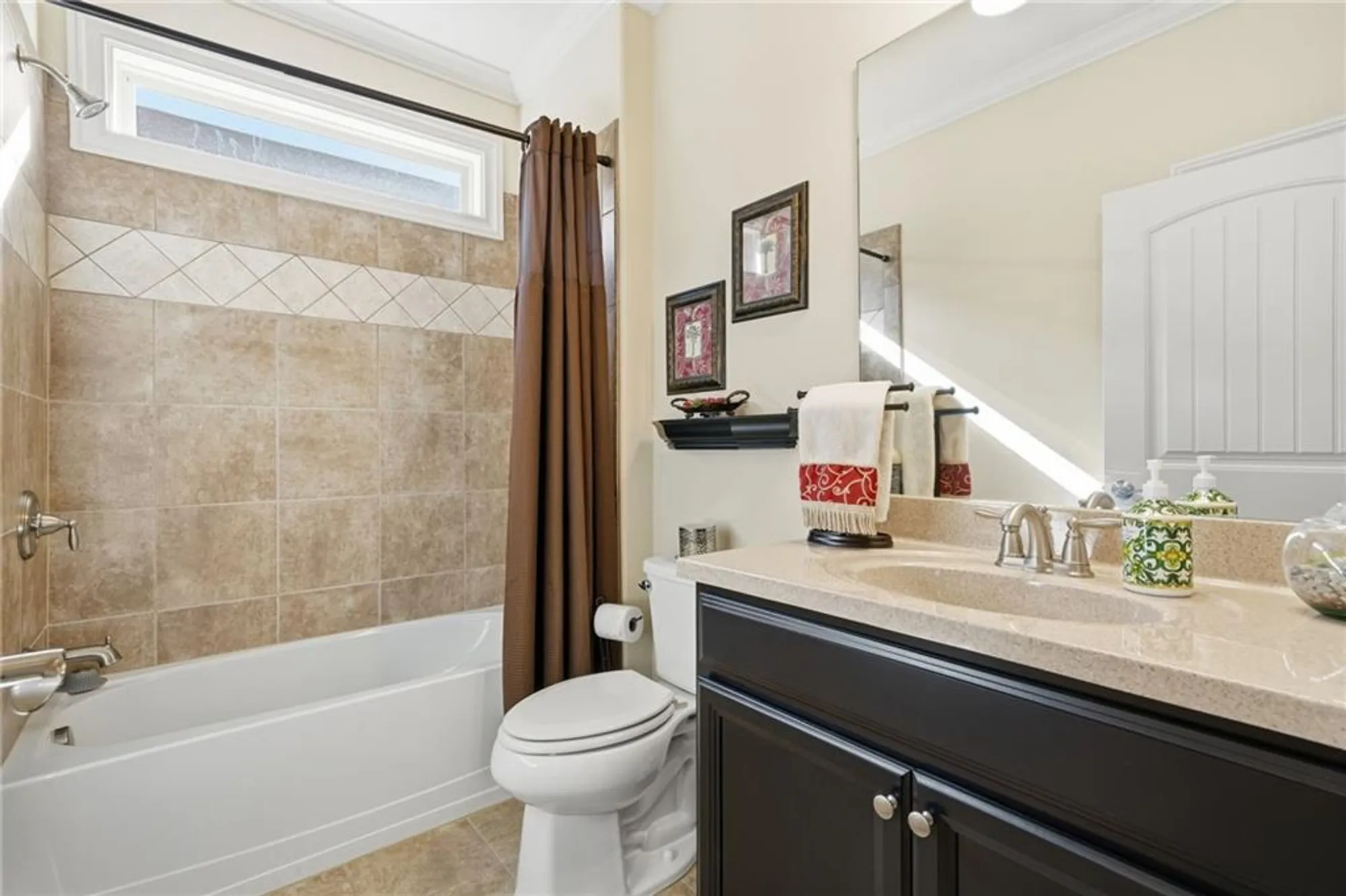 Property Slideshow image 5 of 44 | 126 heron xing, Woodstock, GA, 30188