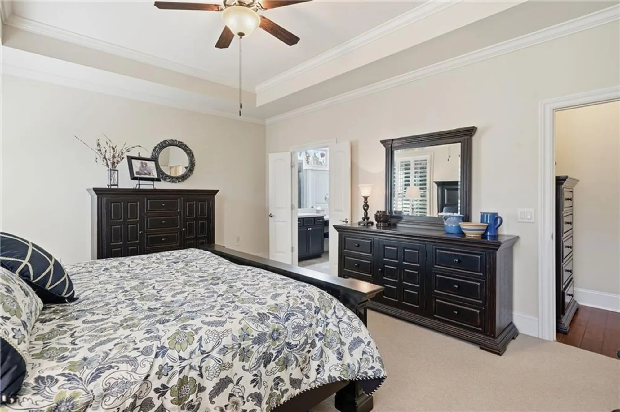 Property Slideshow image 21 of 44 | 126 heron xing, Woodstock, GA, 30188