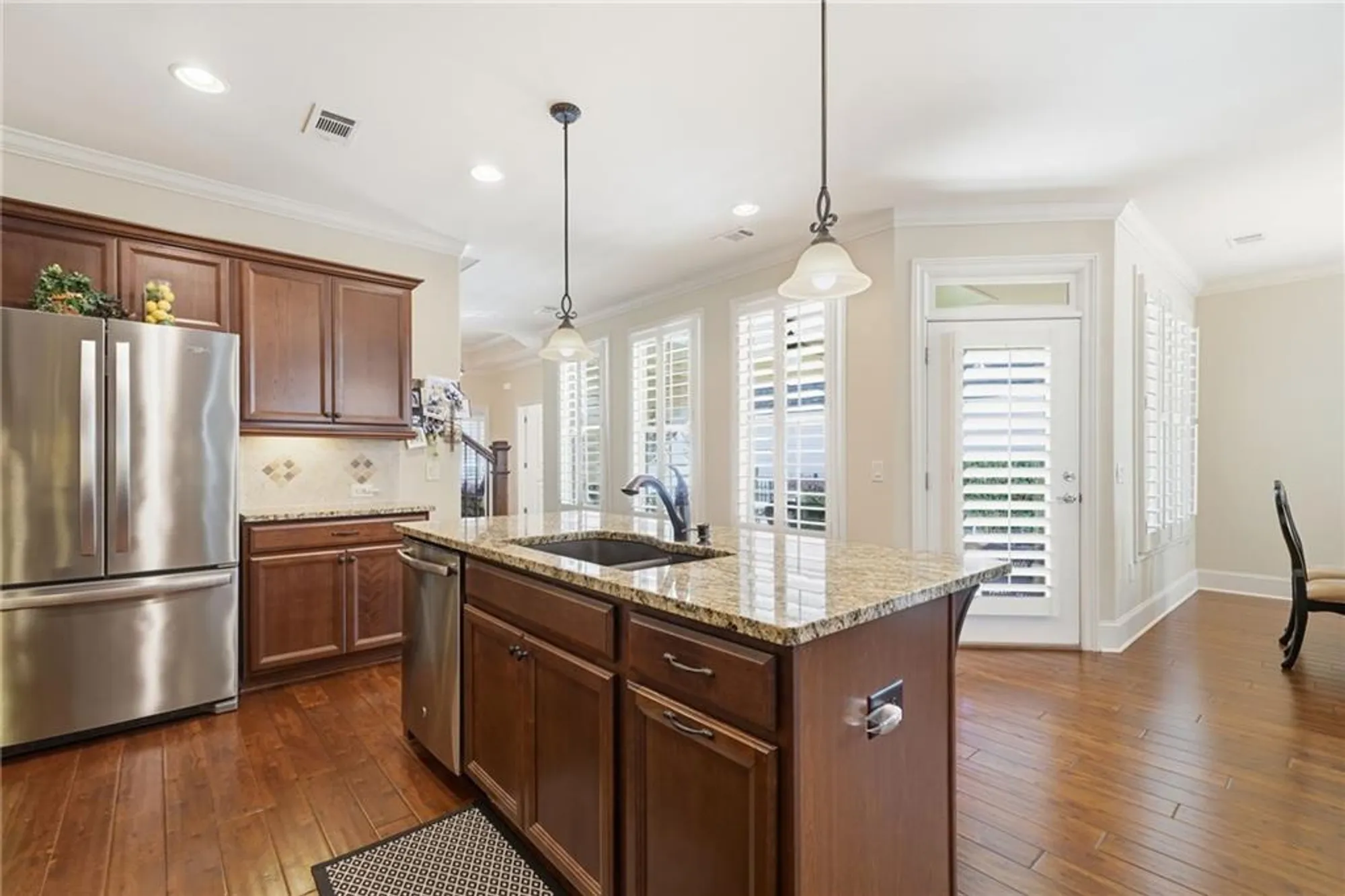 Property Slideshow image 19 of 44 | 126 heron xing, Woodstock, GA, 30188
