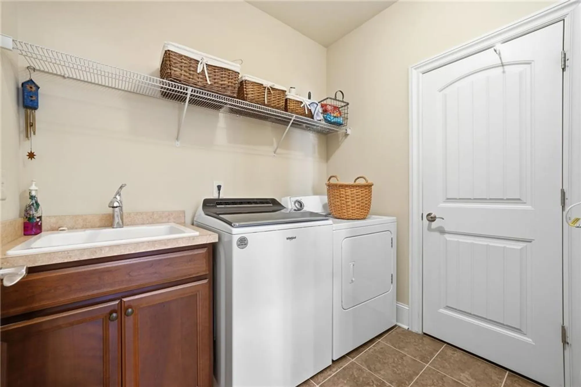 Property Slideshow image 25 of 44 | 126 heron xing, Woodstock, GA, 30188