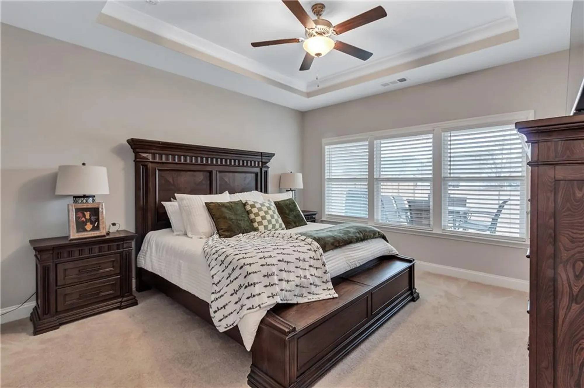 Property Slideshow image 12 of 29 | 532 barlow pl, Grayson, GA, 30017