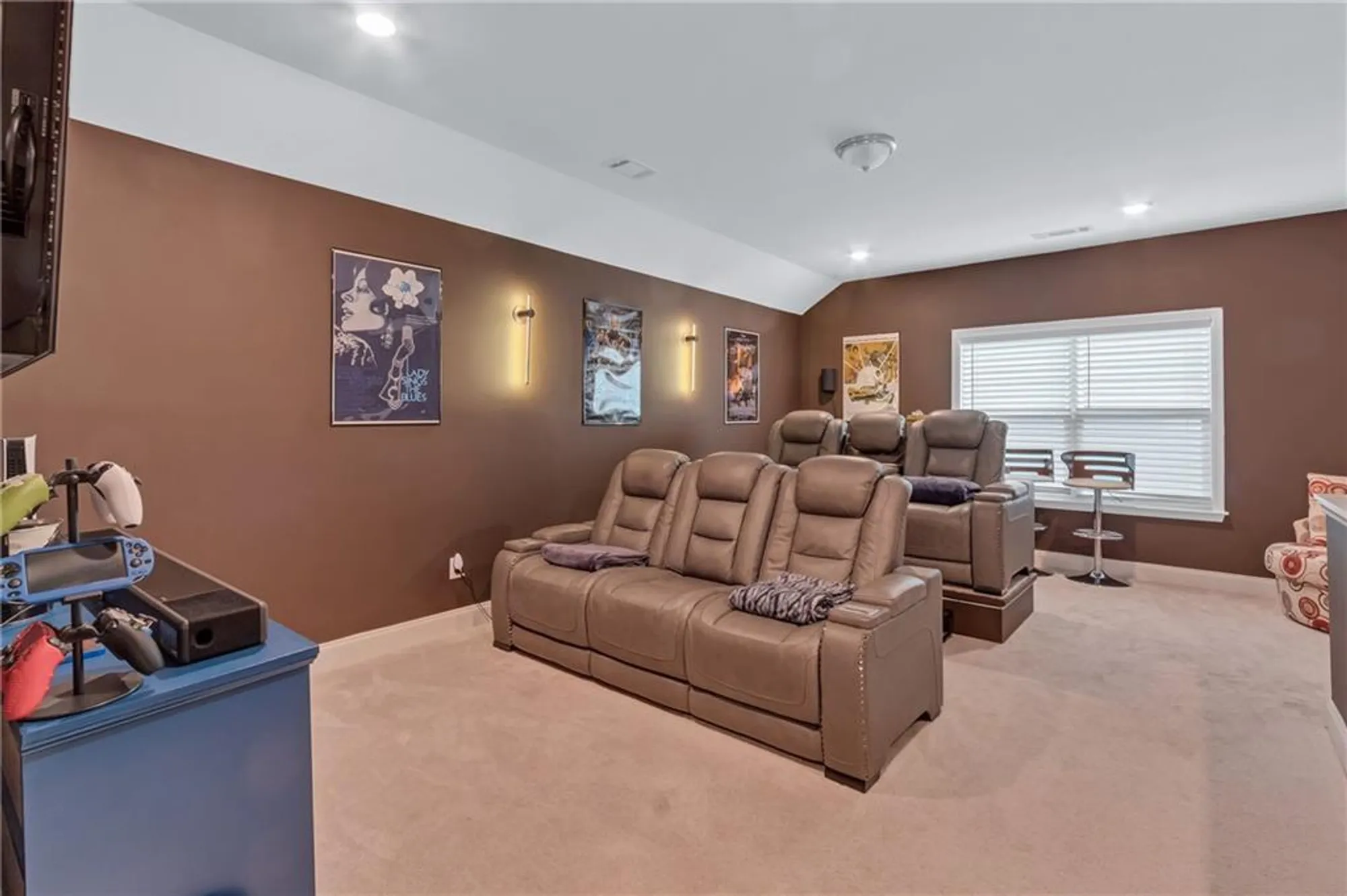 Property Slideshow image 21 of 29 | 532 barlow pl, Grayson, GA, 30017