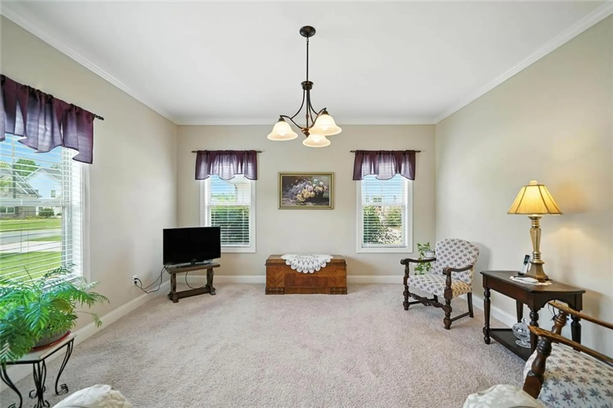 Property Slideshow image 8 of 40 | 120 sweetbriar farm rd, Woodstock, GA, 30188