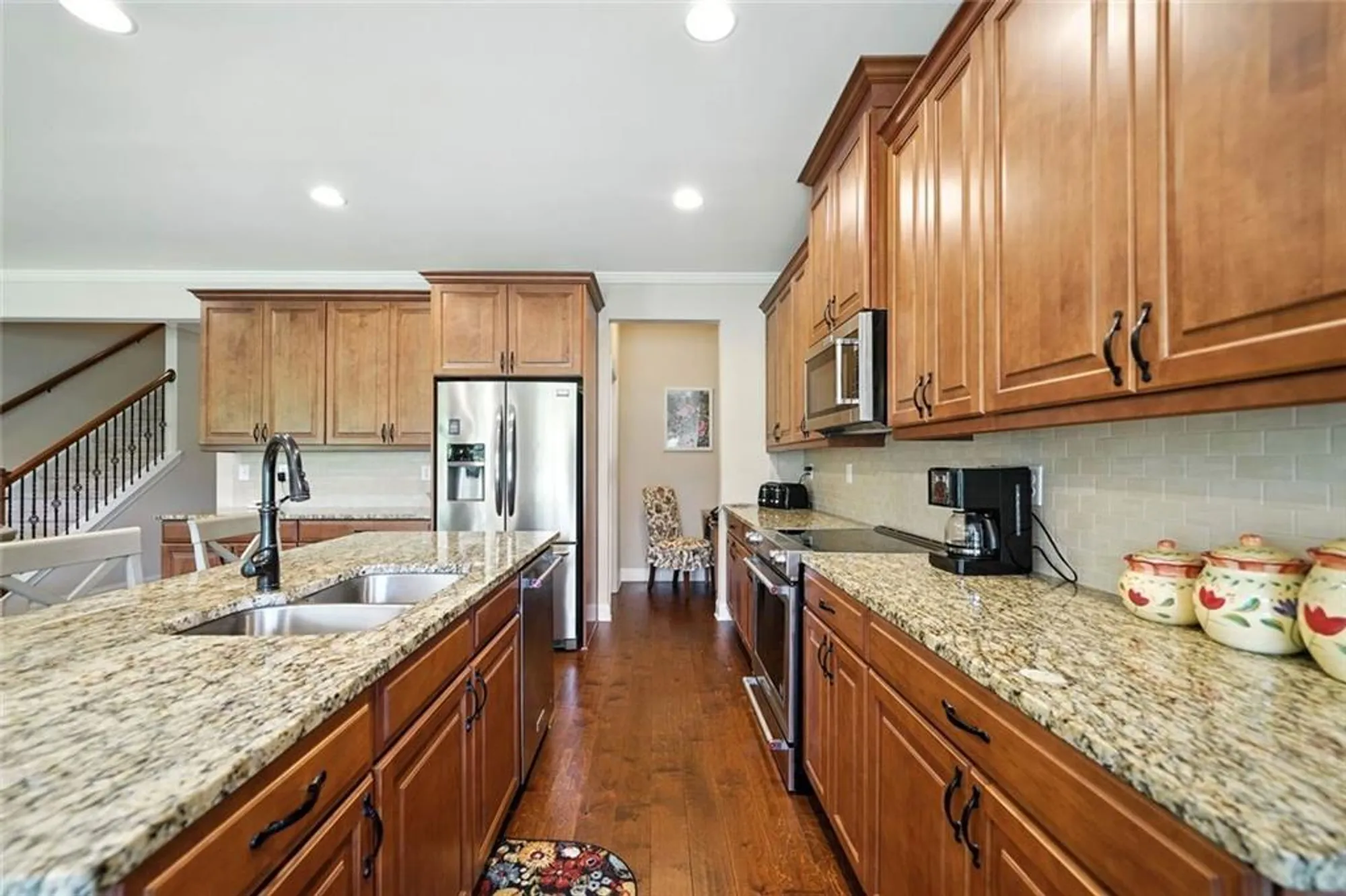 Property Slideshow image 17 of 40 | 120 sweetbriar farm rd, Woodstock, GA, 30188