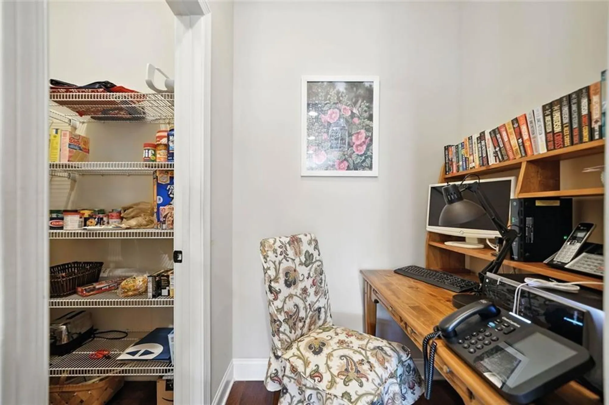 Property Slideshow image 18 of 40 | 120 sweetbriar farm rd, Woodstock, GA, 30188