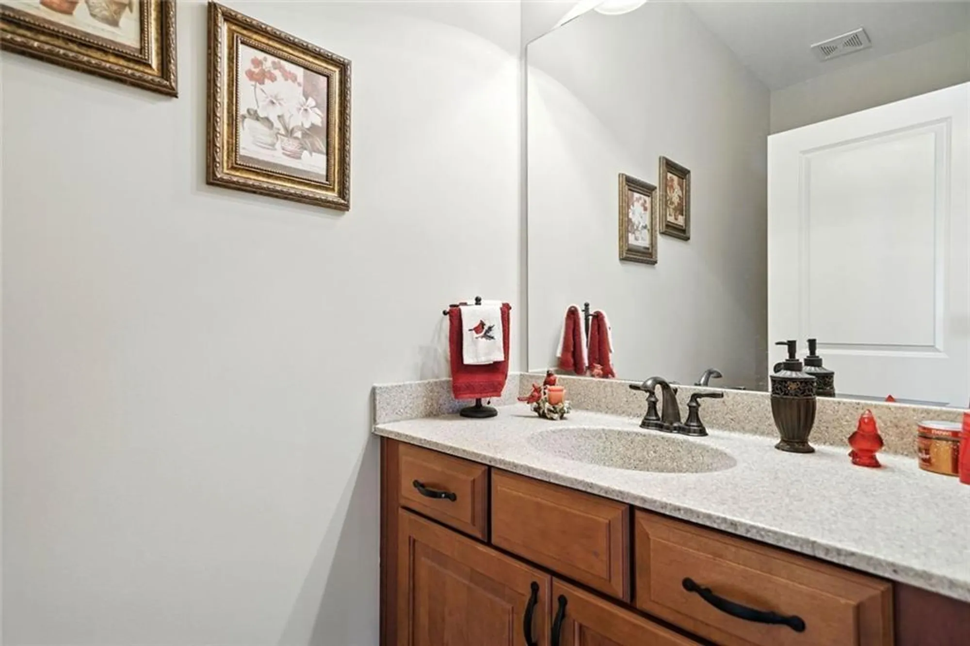 Property Slideshow image 26 of 40 | 120 sweetbriar farm rd, Woodstock, GA, 30188