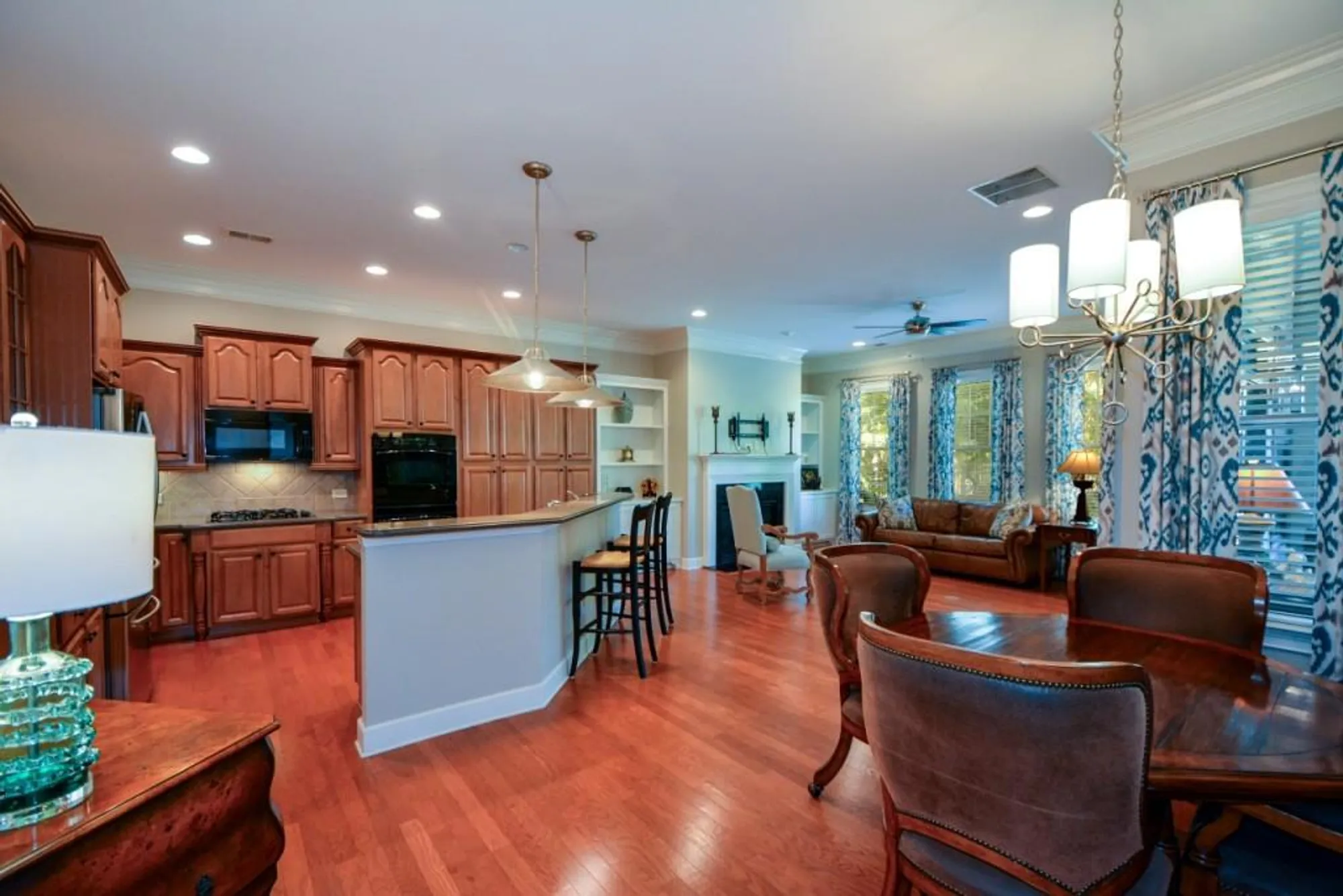 Property Slideshow image 23 of 101 | 540 laurel canyon pkwy, Canton, GA, 30114