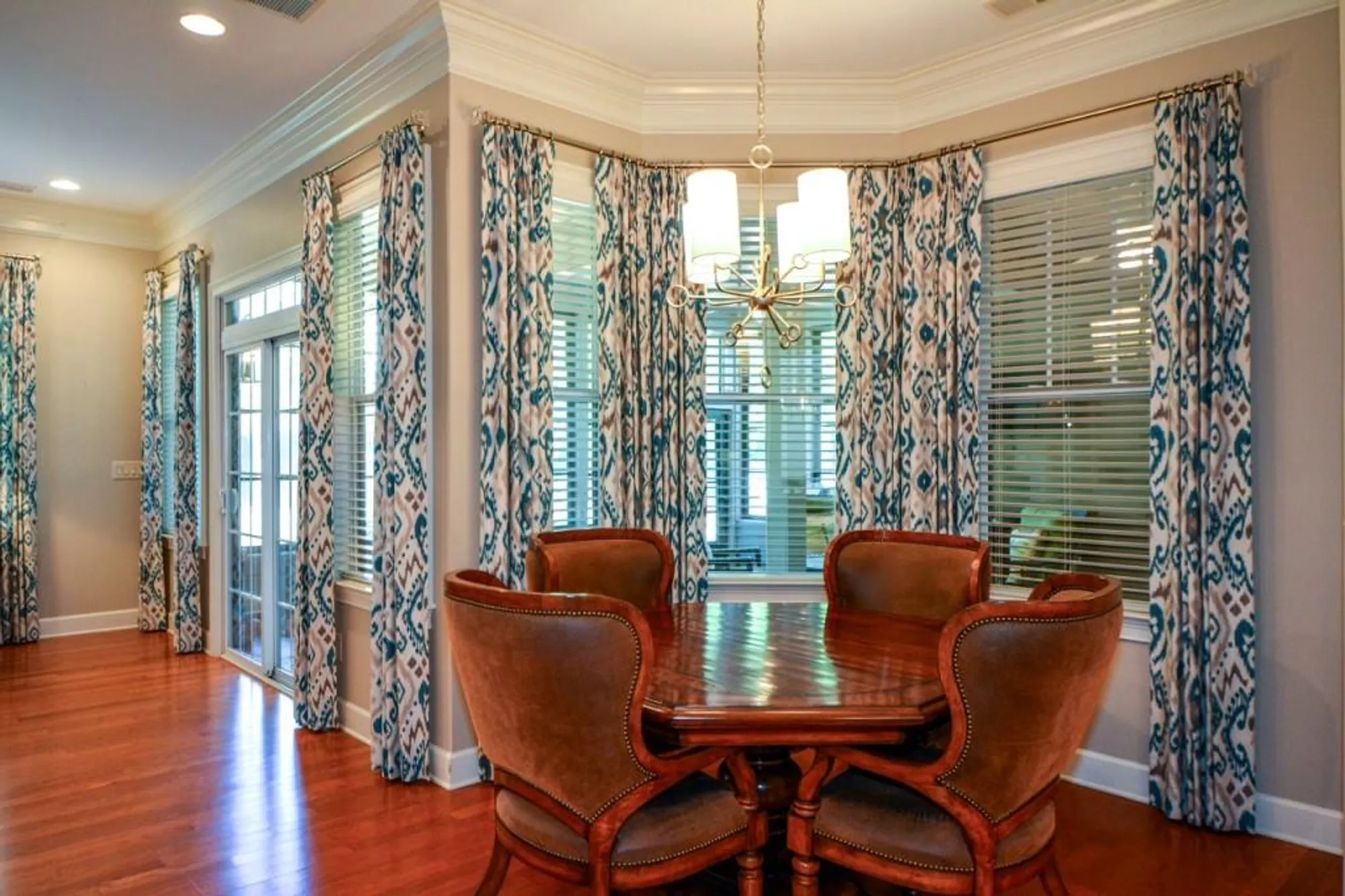 Property Slideshow image 24 of 101 | 540 laurel canyon pkwy, Canton, GA, 30114