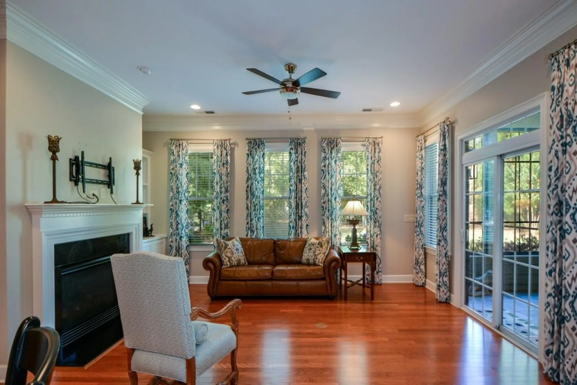 Property Slideshow image 25 of 101 | 540 laurel canyon pkwy, Canton, GA, 30114