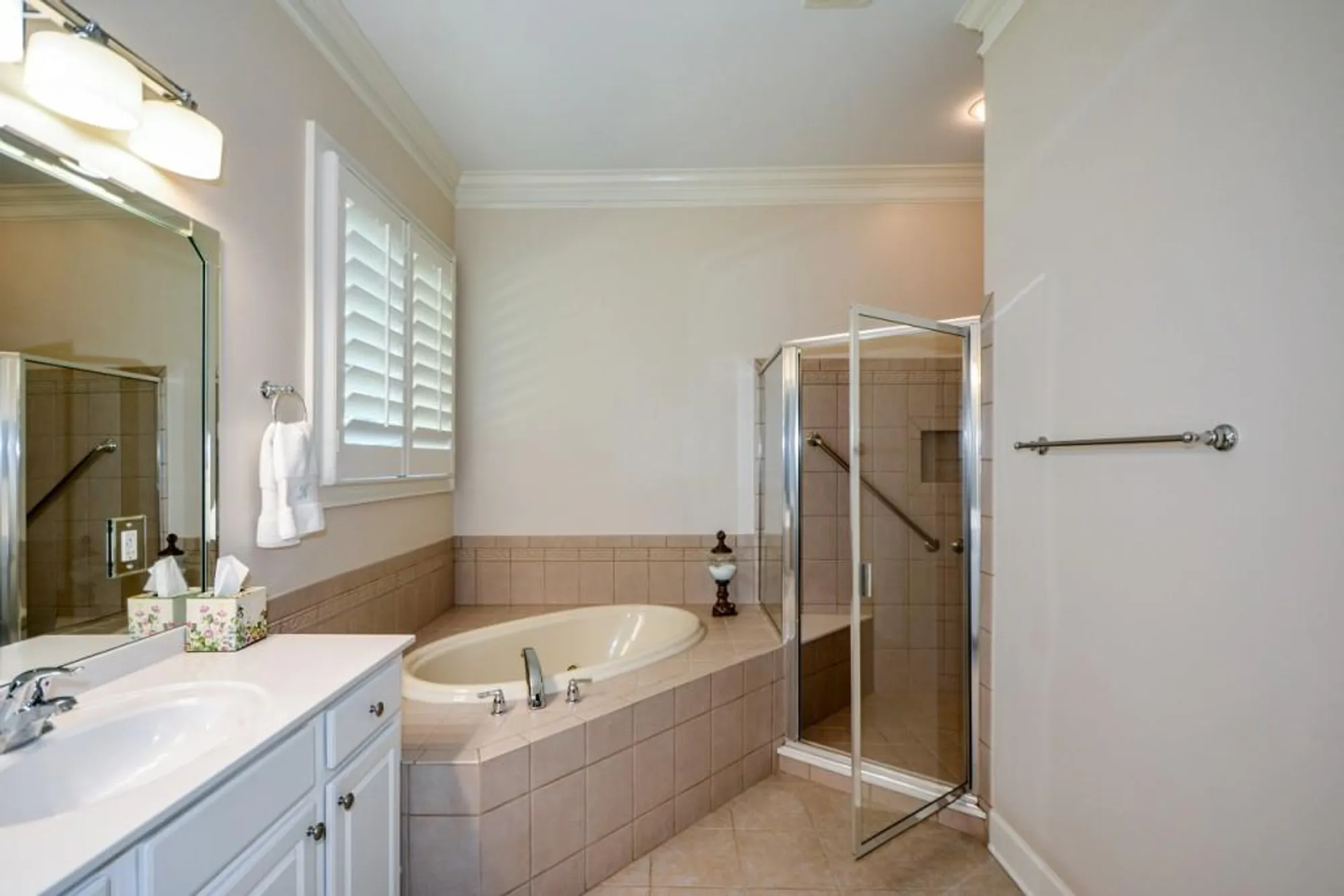 Property Slideshow image 40 of 101 | 540 laurel canyon pkwy, Canton, GA, 30114