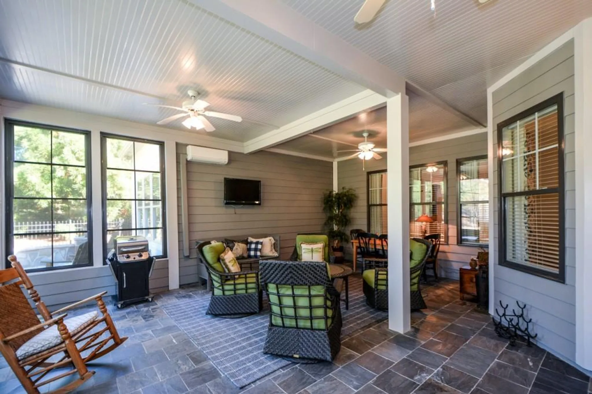 Property Slideshow image 53 of 101 | 540 laurel canyon pkwy, Canton, GA, 30114