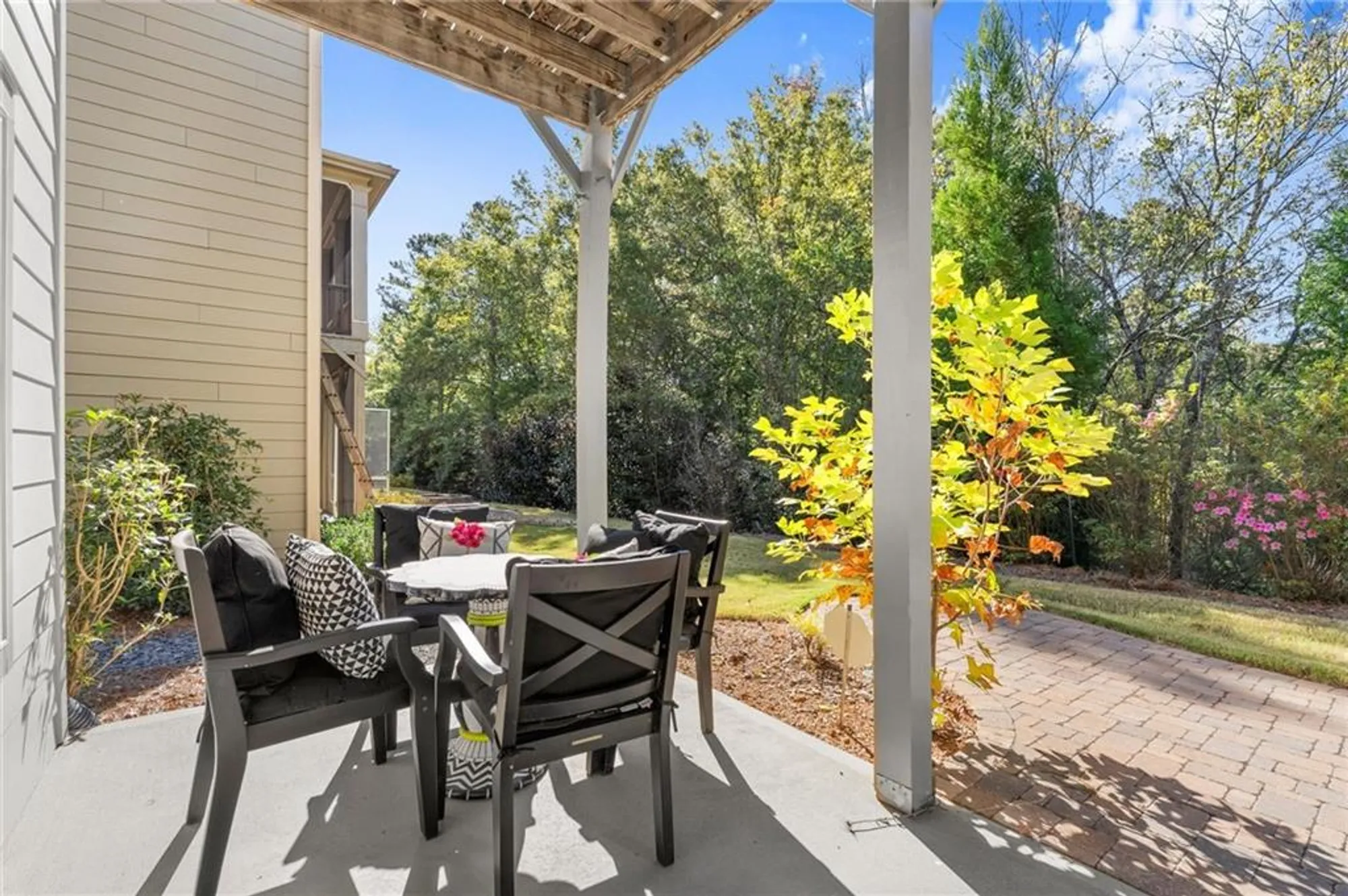 Property Slideshow image 49 of 55 | 289 hemphill ln, Marietta, GA, 30064