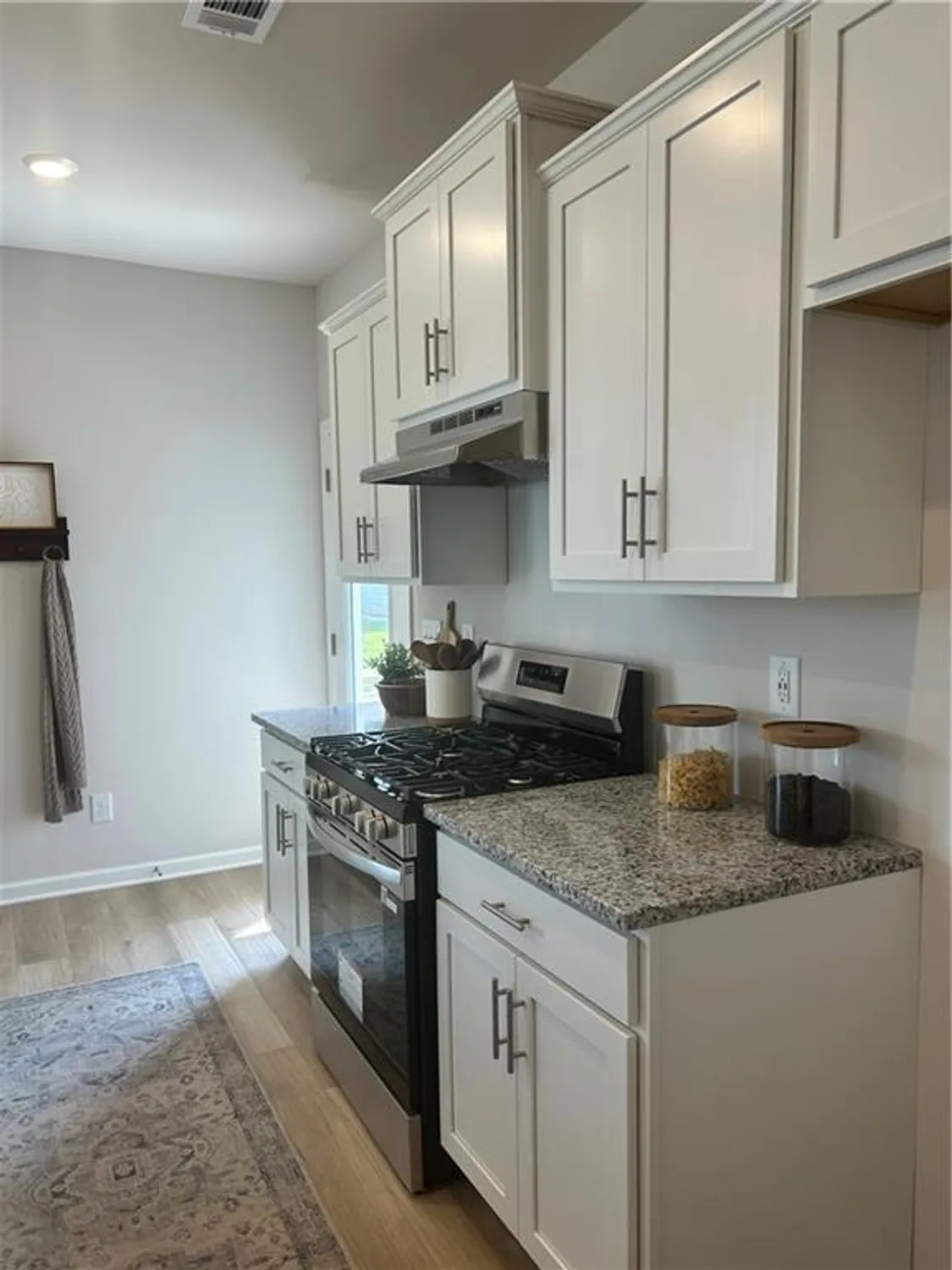 Property Slideshow image 8 of 12 | 35 primrose dr, Dallas, GA, 30132