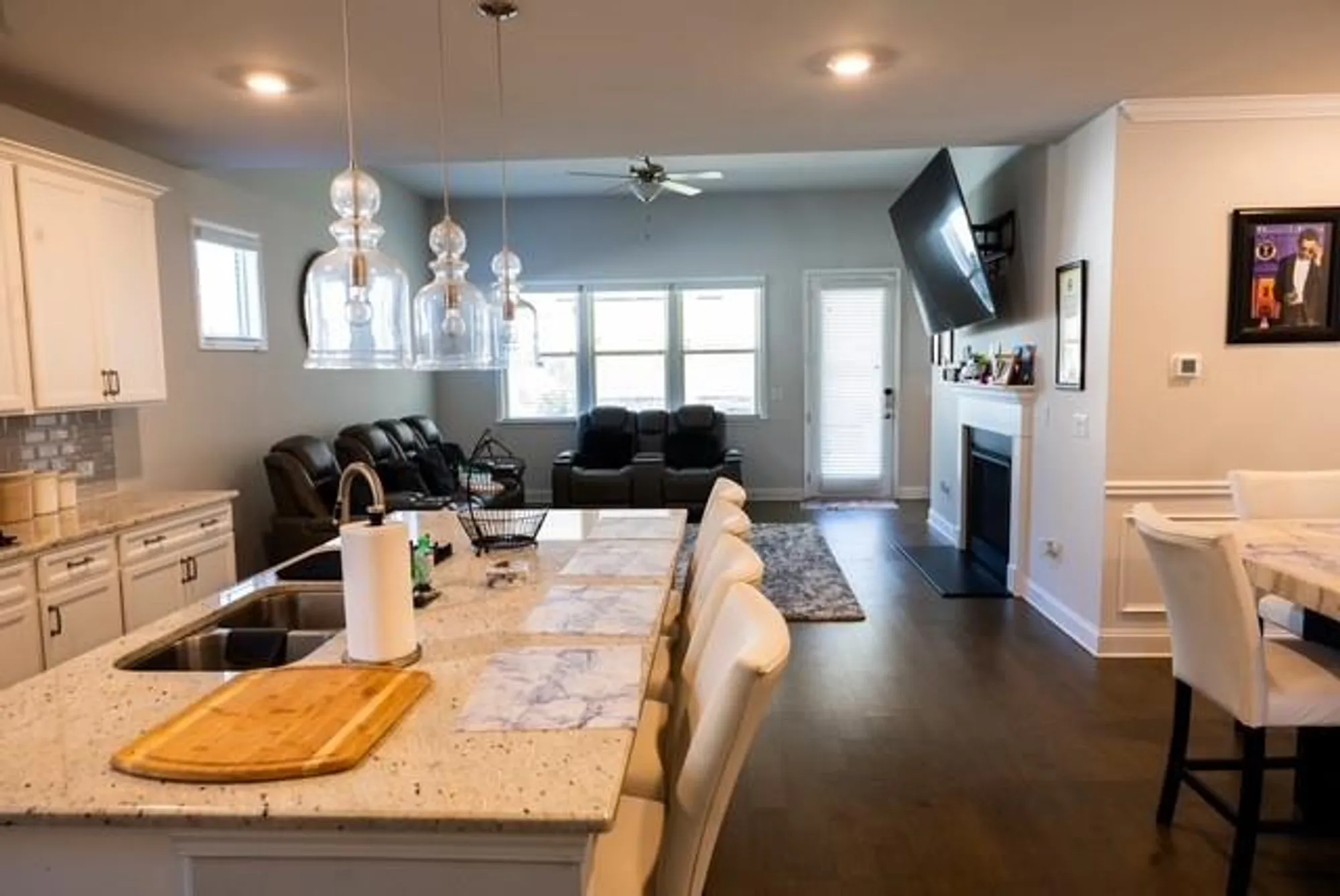 Property Slideshow image 15 of 35 | 2716 knob creek dr, Snellville, GA, 30078