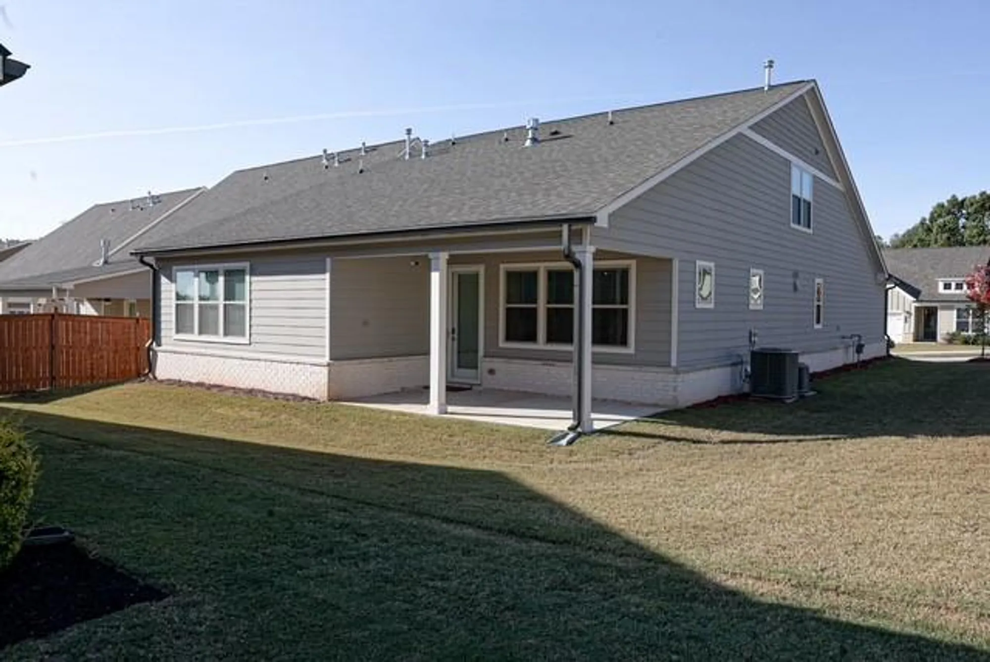 Property Slideshow image 35 of 35 | 2716 knob creek dr, Snellville, GA, 30078