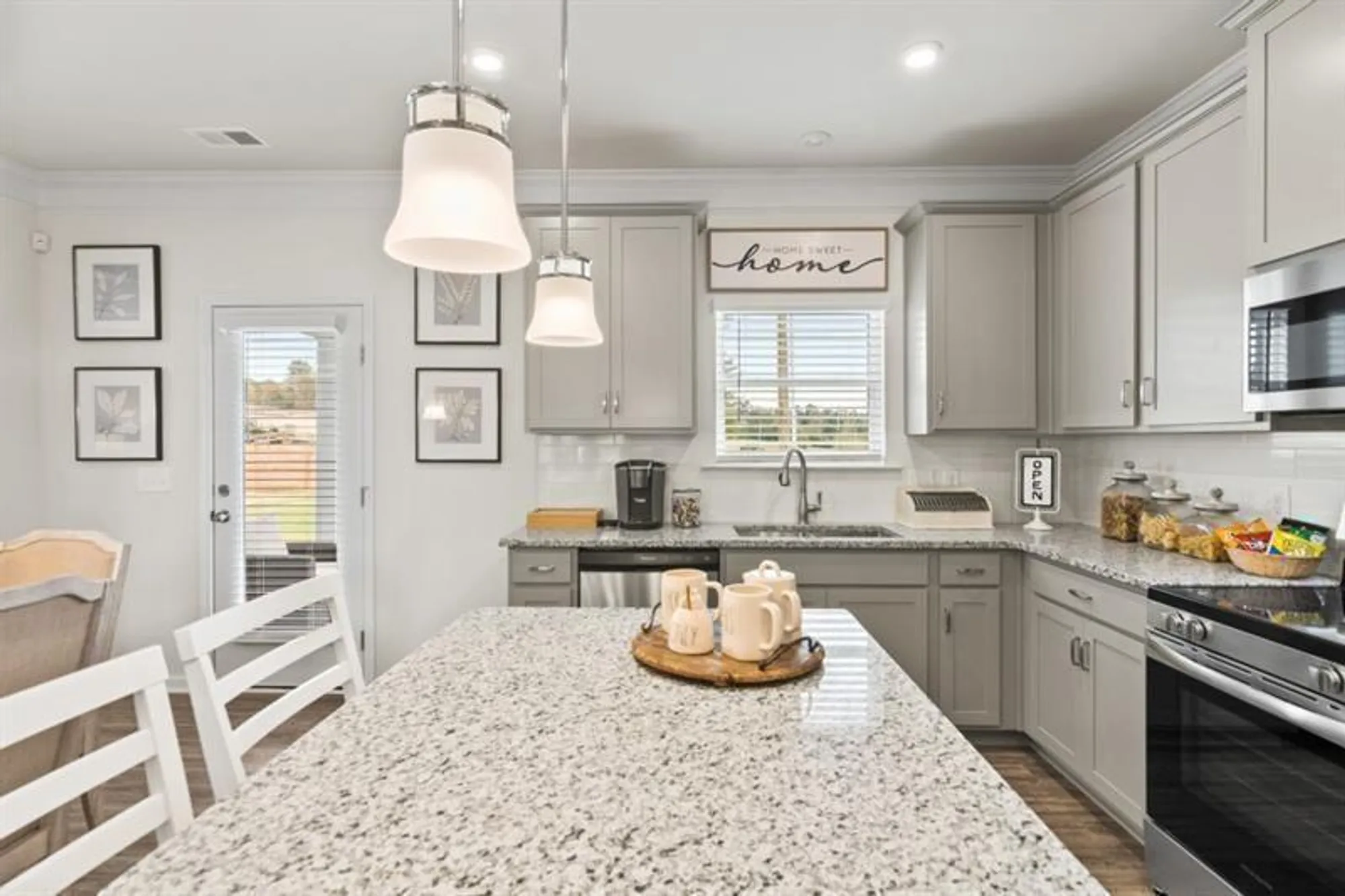 Property Slideshow image 7 of 40 | 8009 haven springs trce, Douglasville, GA, 30134