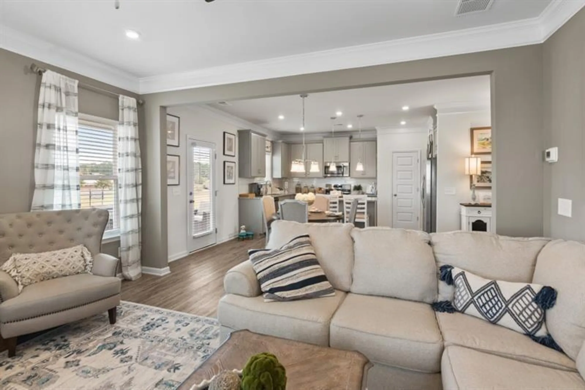 Property Slideshow image 15 of 40 | 8009 haven springs trce, Douglasville, GA, 30134