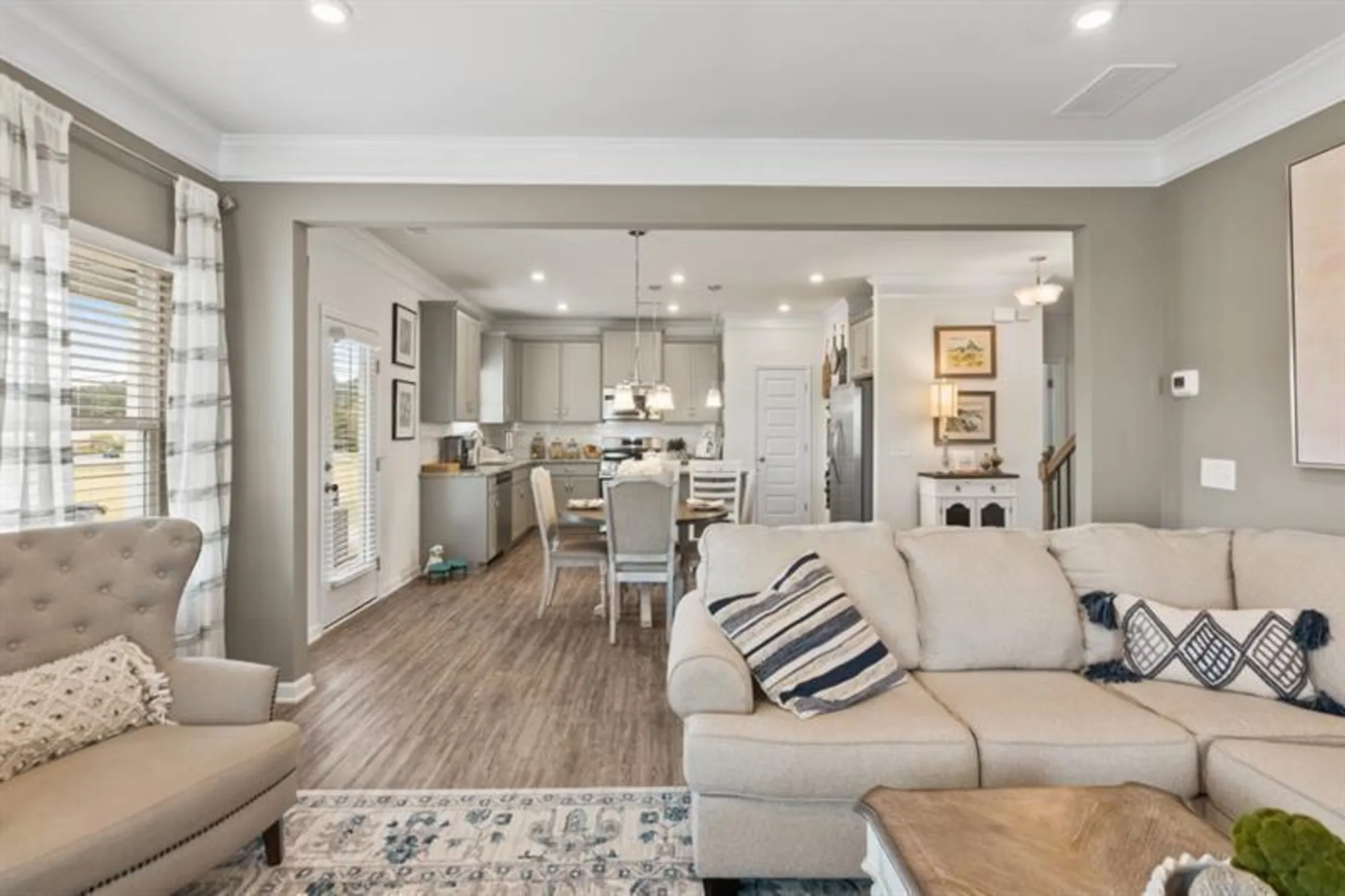 Property Slideshow image 16 of 40 | 8009 haven springs trce, Douglasville, GA, 30134