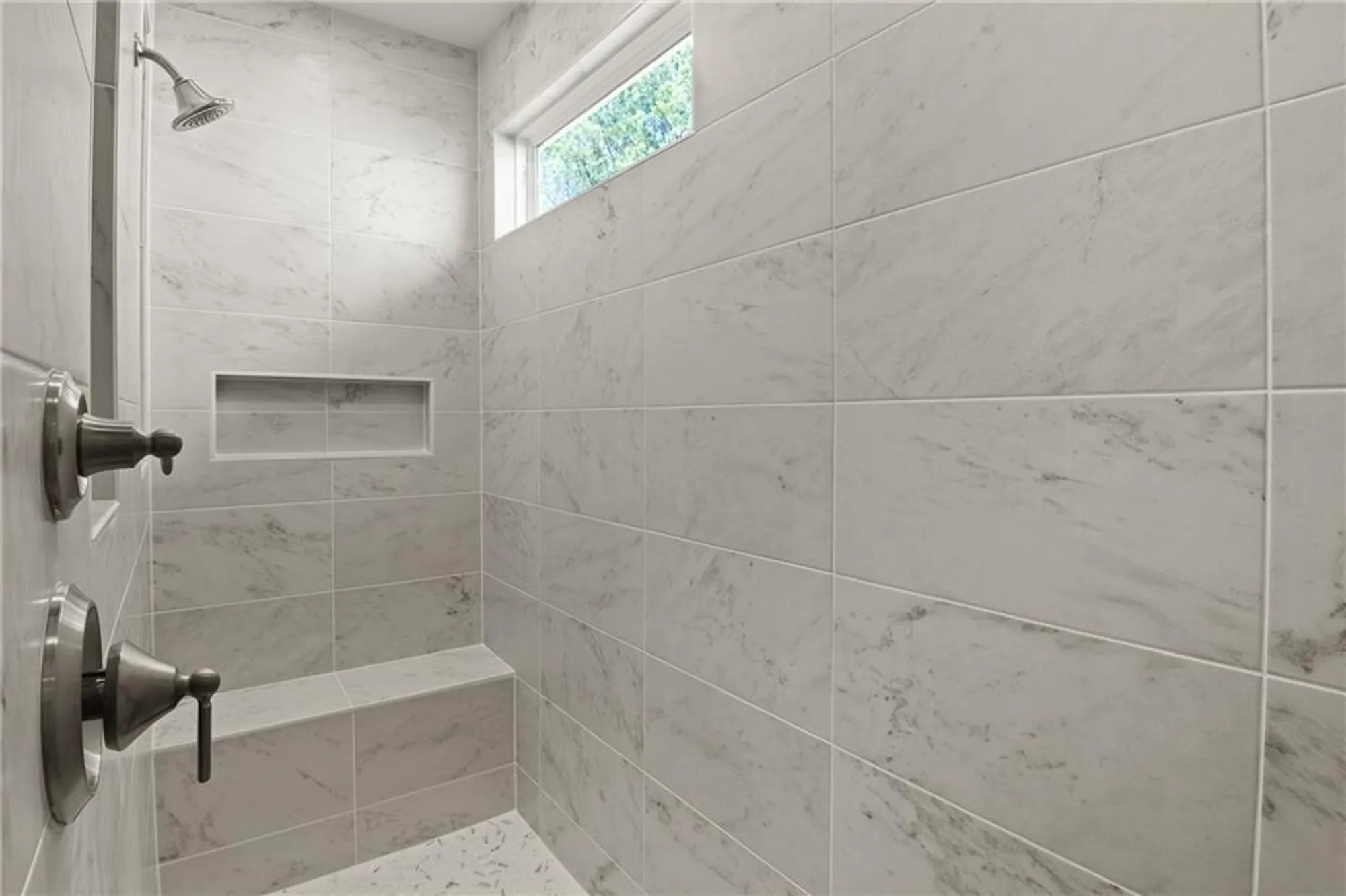 Property Slideshow image 12 of 25 | 1403 wild cherry ct, Griffin, GA, 30223