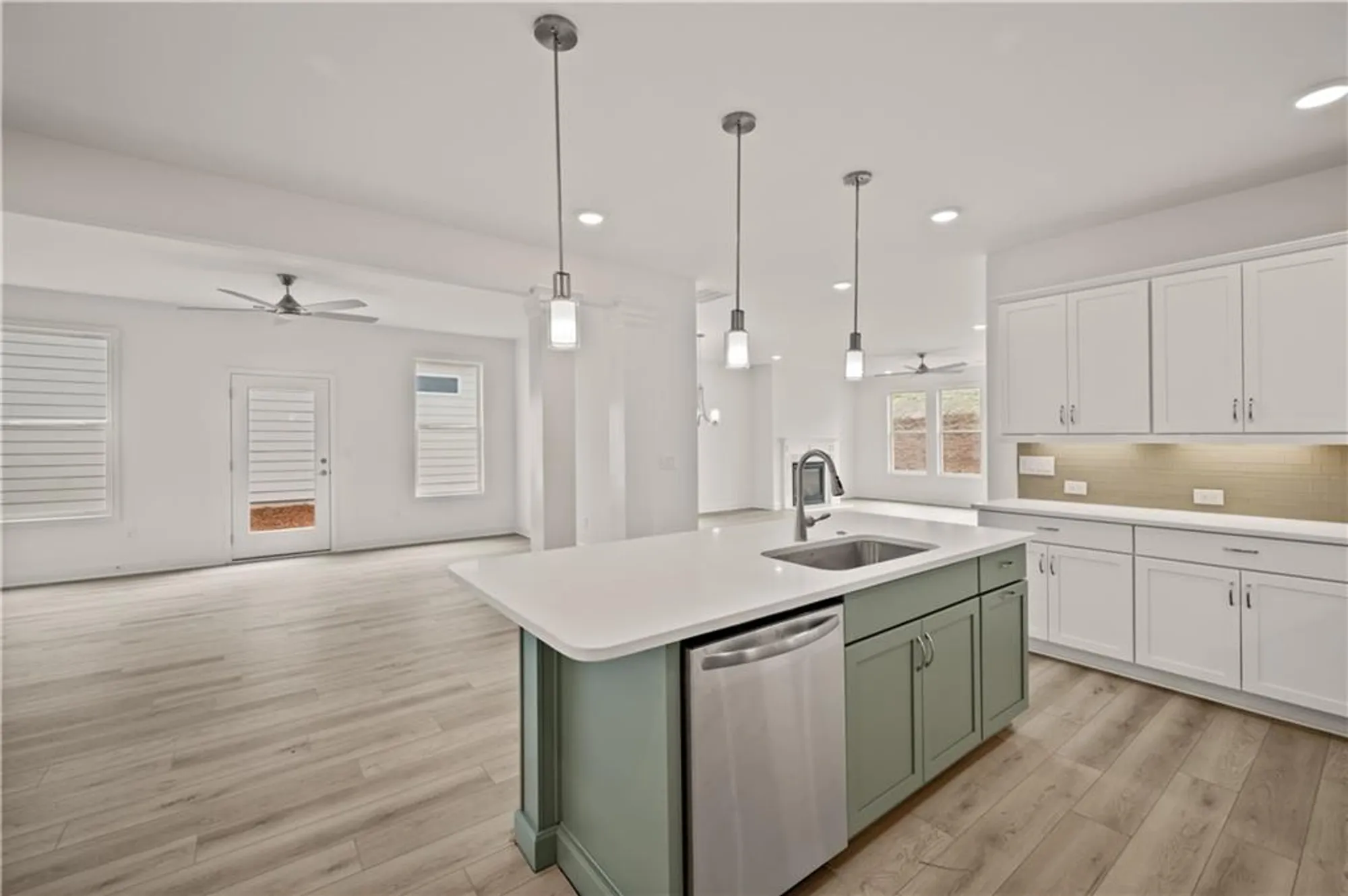 Property Slideshow image 13 of 23 | 34 english barn way, Hiram, GA, 30141