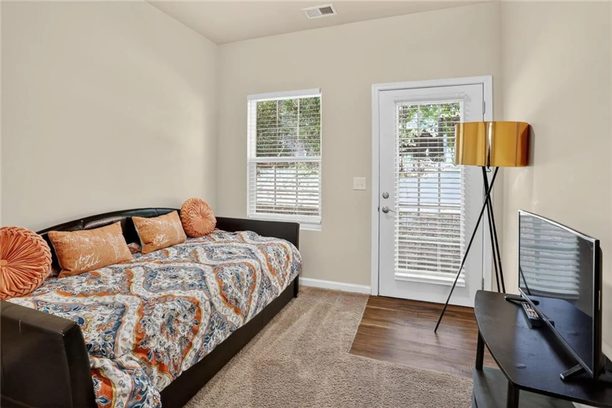 Property Slideshow image 9 of 9 | 250 rosenwald ln, Hampton, GA, 30228