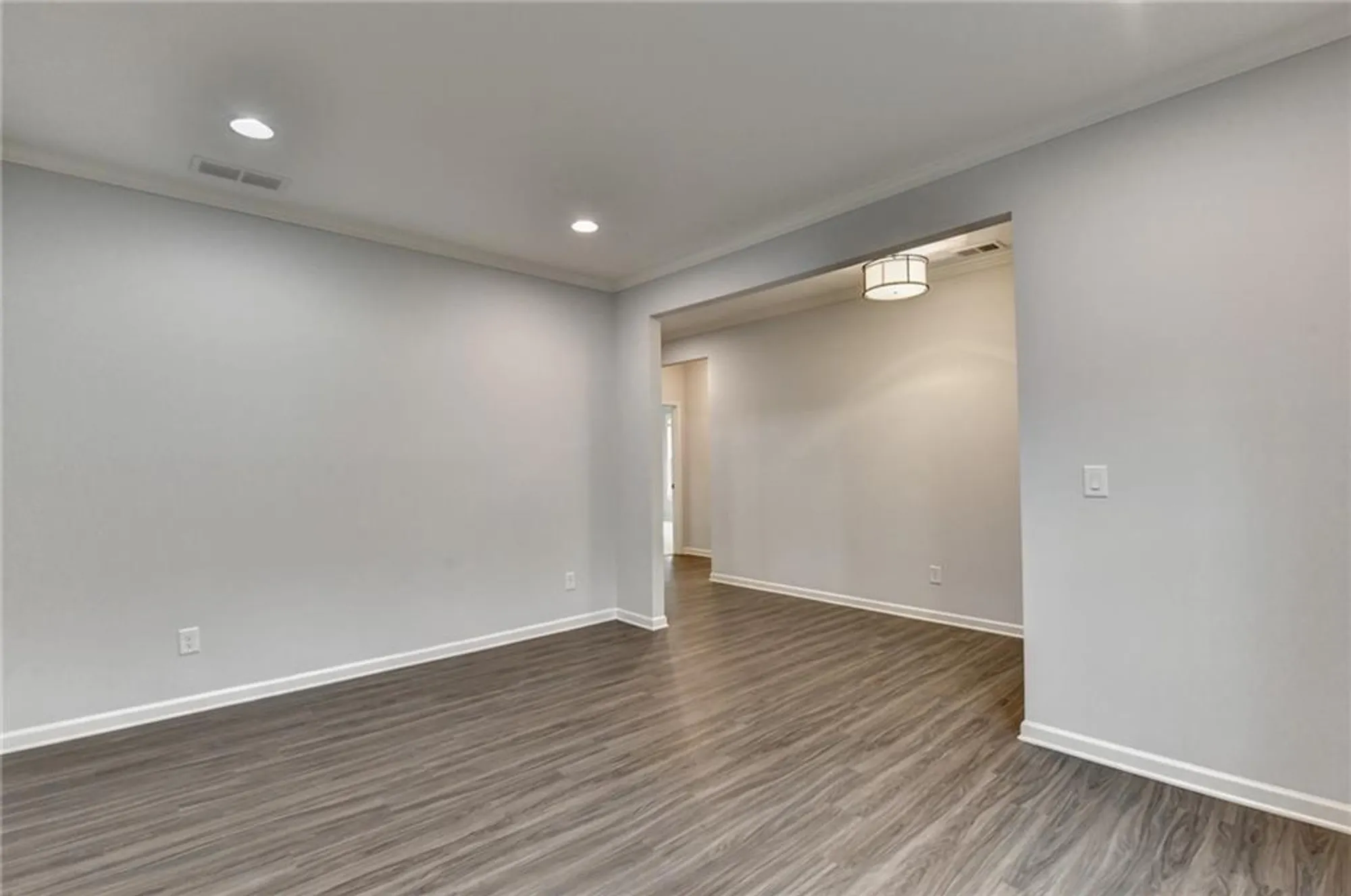 Property Slideshow image 6 of 32 | 412 manor ridge vw, Alpharetta, GA, 30004