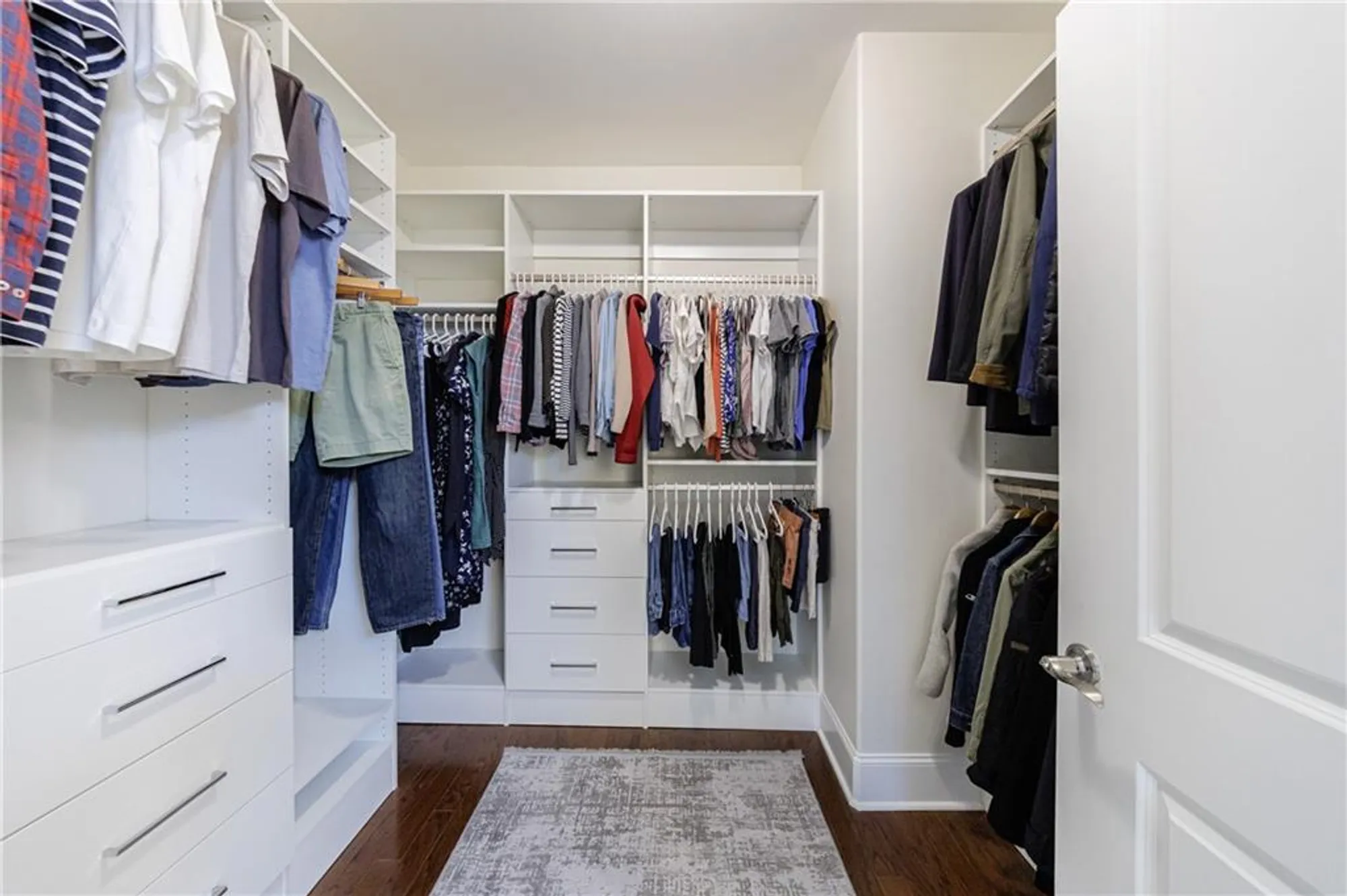 Property Slideshow image 21 of 34 | 403 heron lndg, Woodstock, GA, 30188