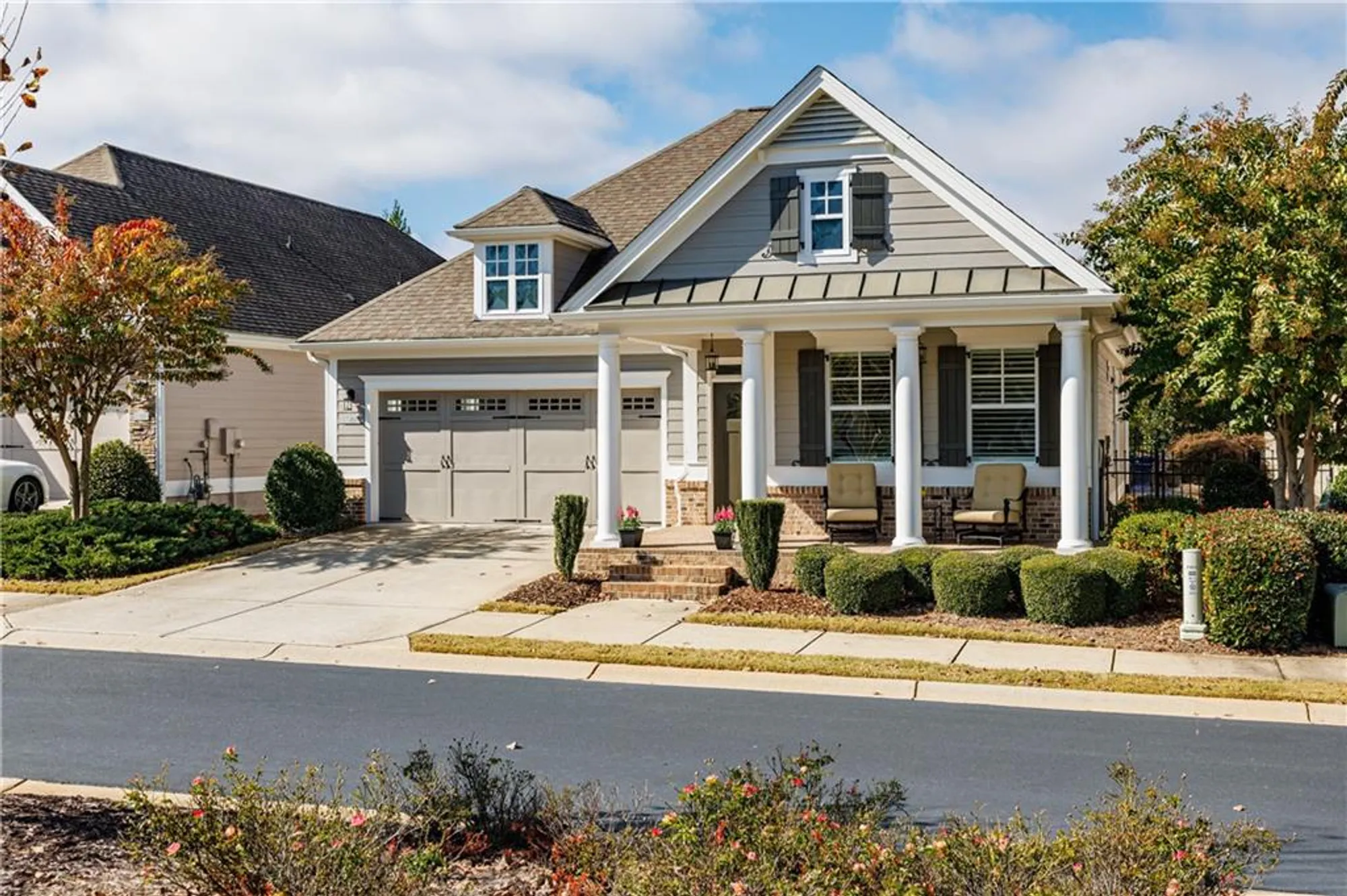 Property Slideshow image 2 of 34 | 403 heron lndg, Woodstock, GA, 30188