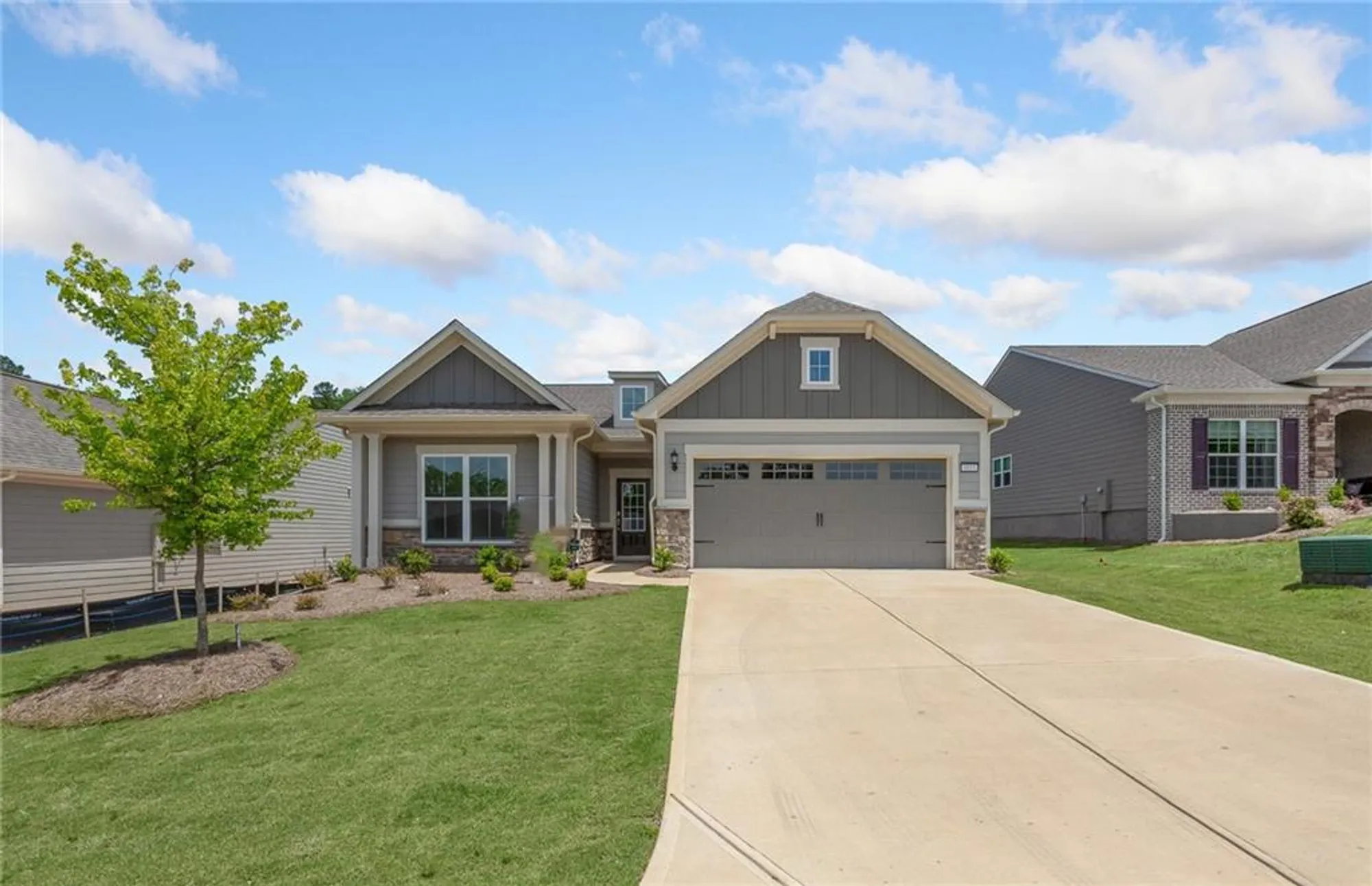 Property Slideshow image 2 of 24 | 1011 leeward run trl, Greensboro, GA, 30642