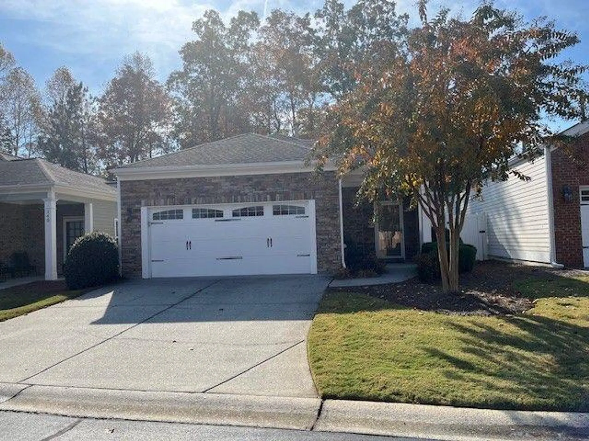 Property Slideshow image 1 of 27 | 238 abercorn way, Woodstock, GA, 30188