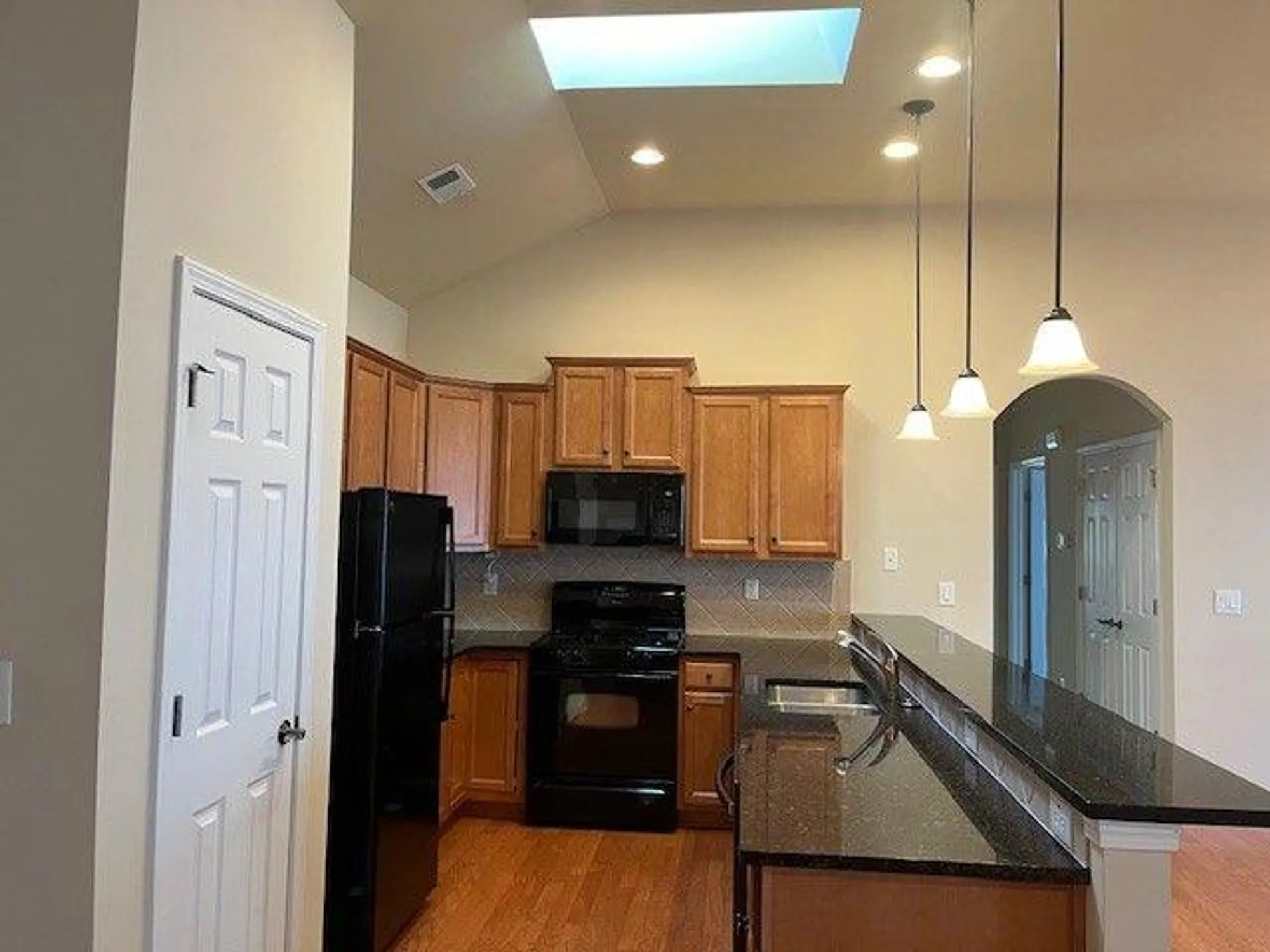 Property Slideshow image 6 of 27 | 238 abercorn way, Woodstock, GA, 30188