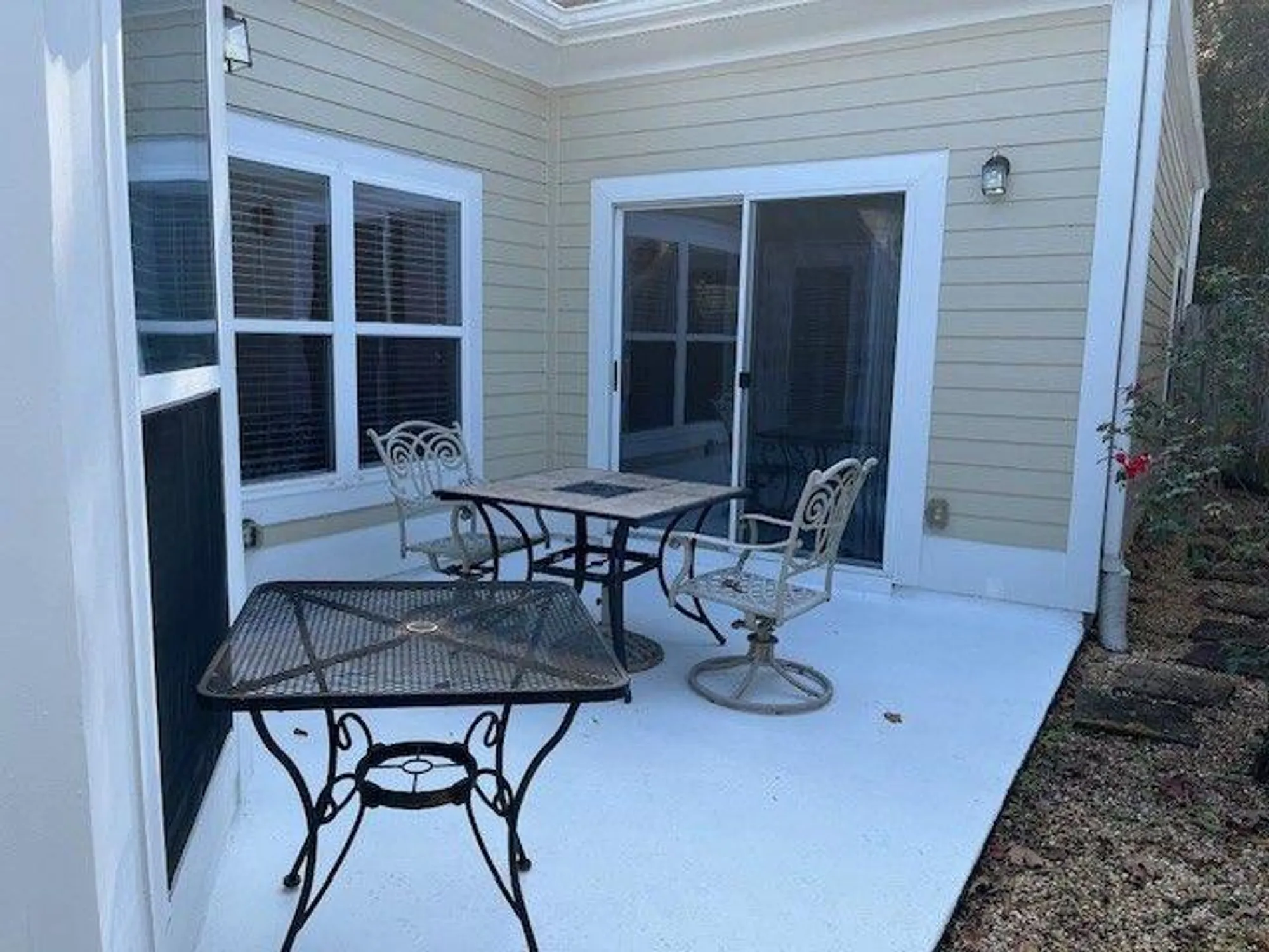 Property Slideshow image 24 of 27 | 238 abercorn way, Woodstock, GA, 30188