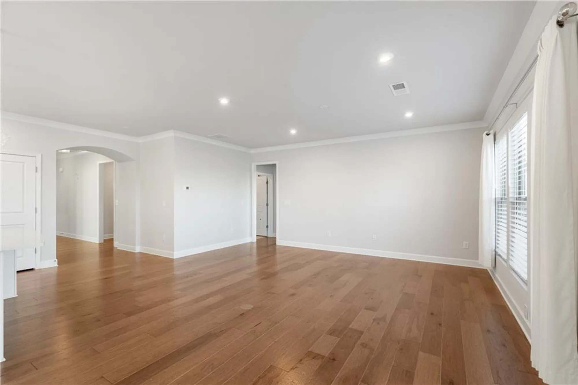 Property Slideshow image 16 of 56 | 5031 adler ct, Hoschton, GA, 30548