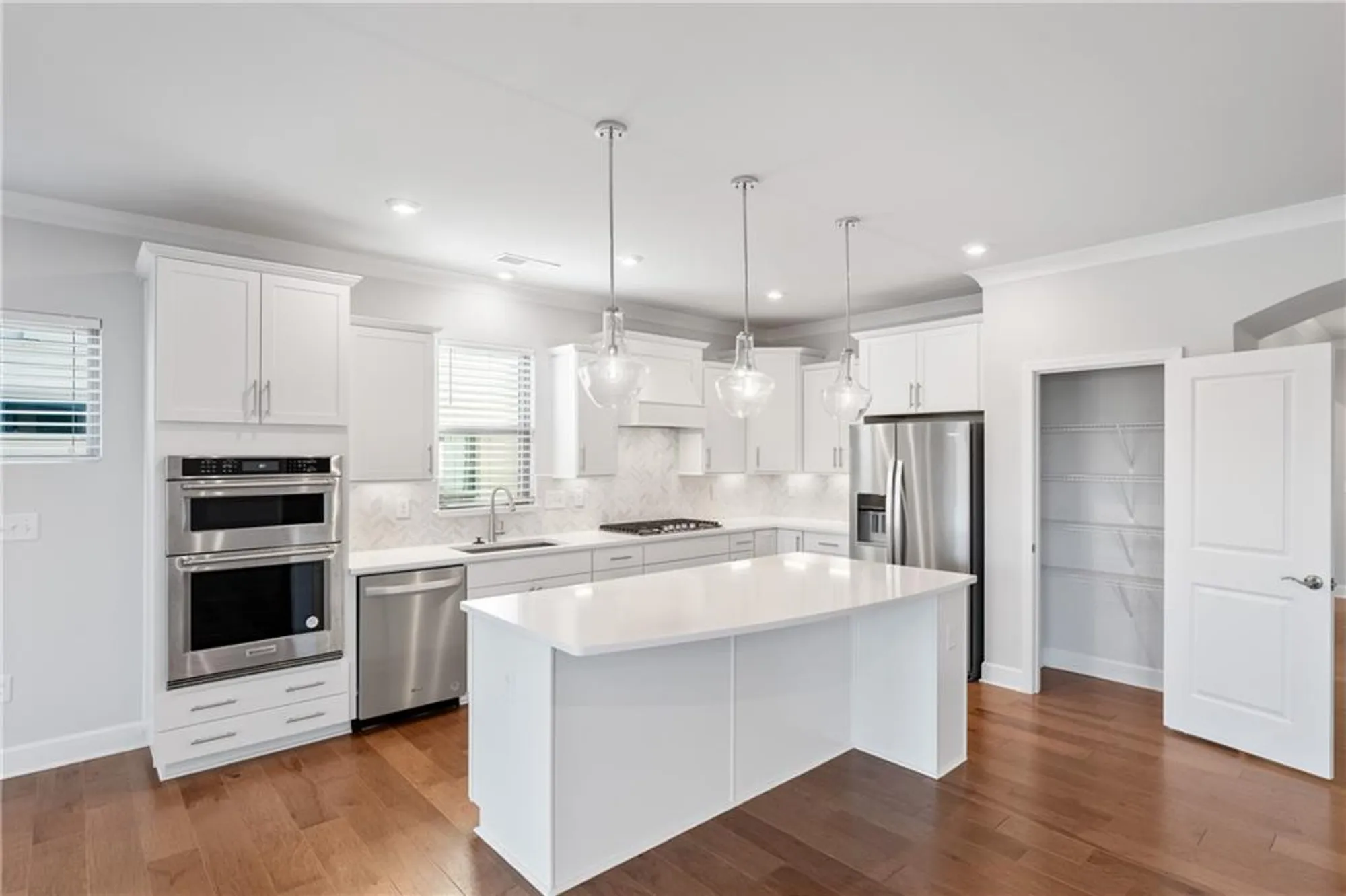 Property Slideshow image 14 of 56 | 5031 adler ct, Hoschton, GA, 30548