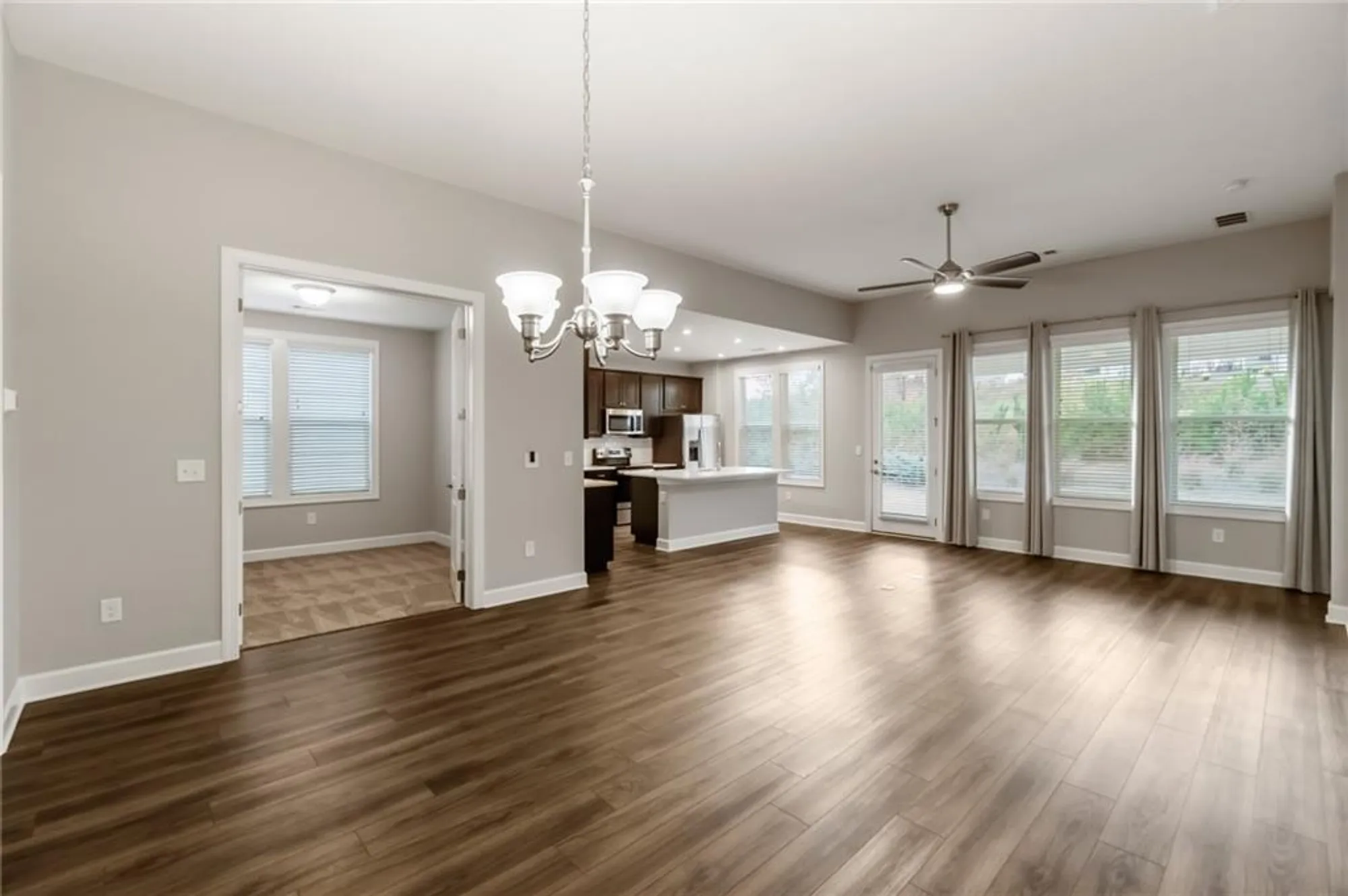 Property Slideshow image 6 of 38 | 158 chatuge dr, Hoschton, GA, 30548