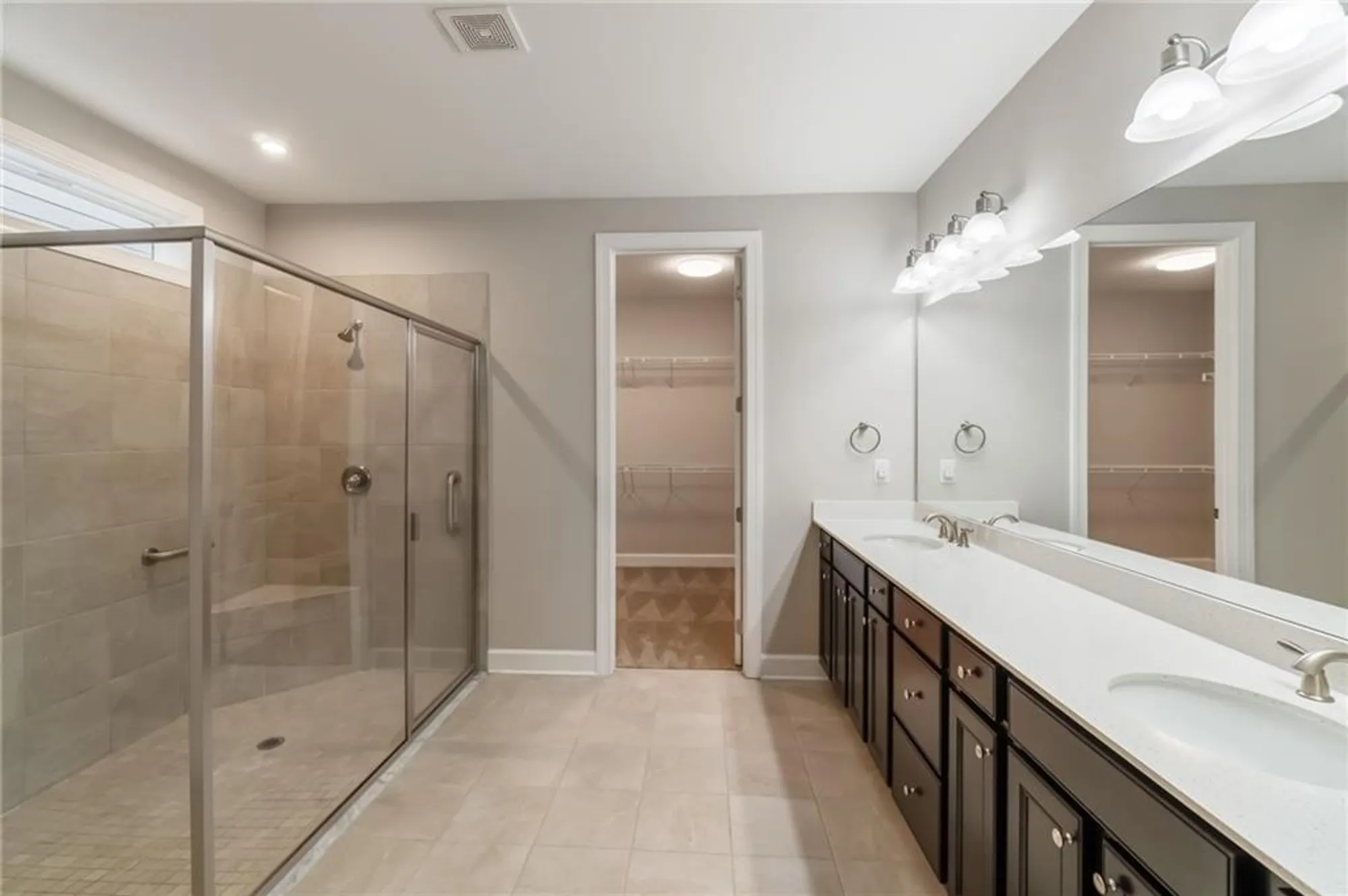 Property Slideshow image 16 of 38 | 158 chatuge dr, Hoschton, GA, 30548