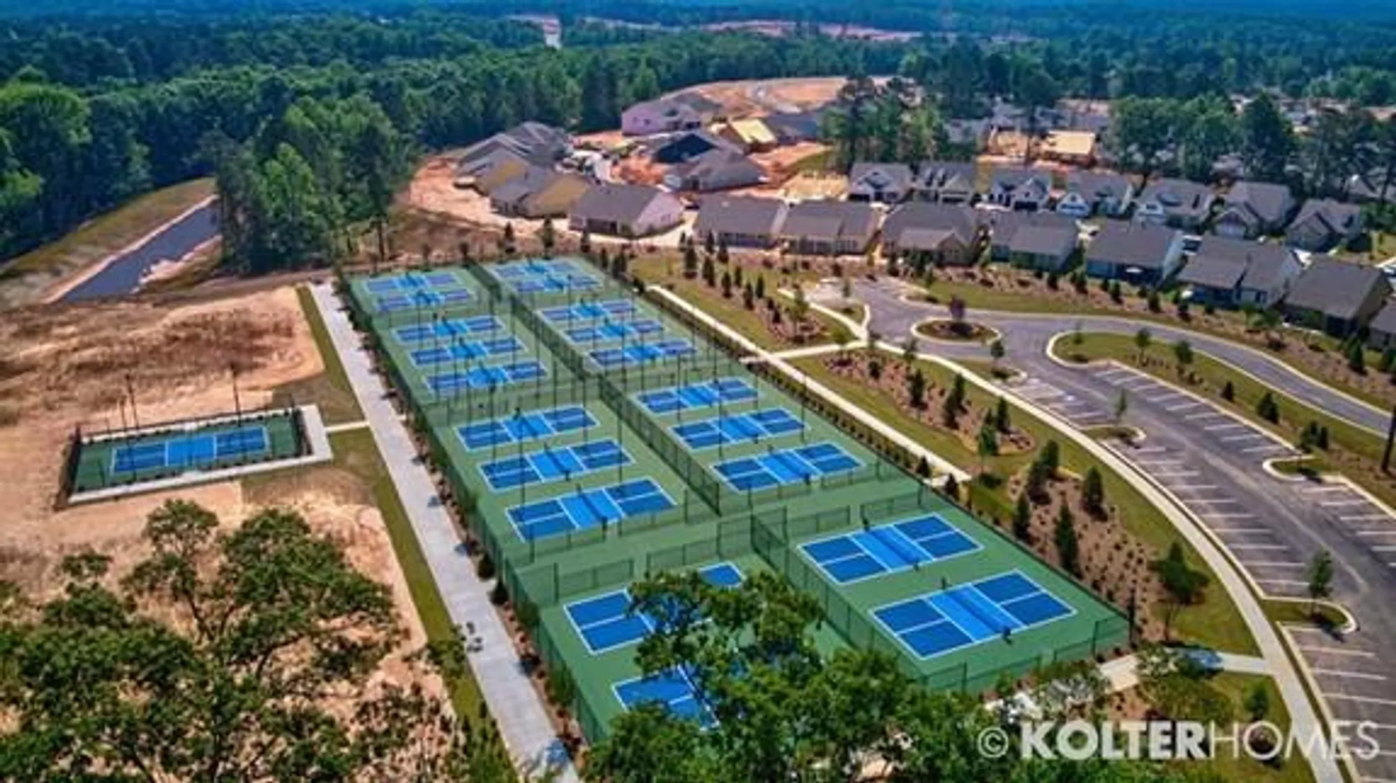 Property Slideshow image 29 of 38 | 158 chatuge dr, Hoschton, GA, 30548