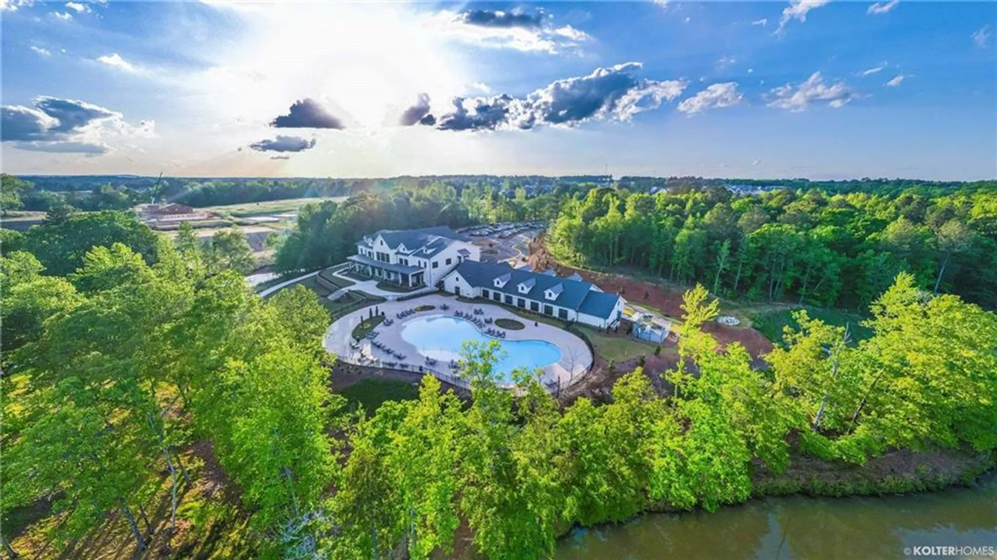 Property Slideshow image 30 of 38 | 158 chatuge dr, Hoschton, GA, 30548