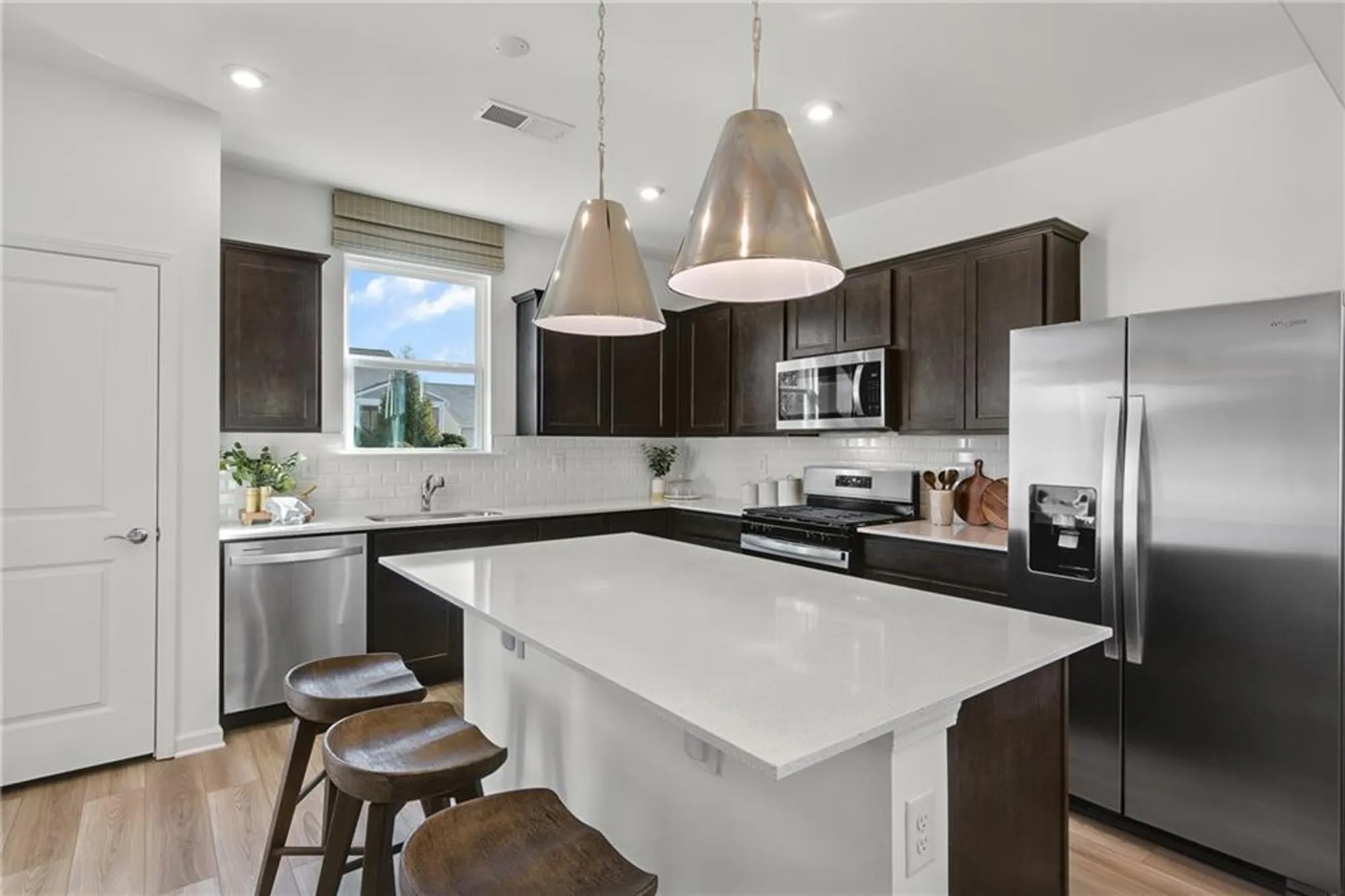 Property Slideshow image 5 of 21 | 198 alcovy ct, Griffin, GA, 30223