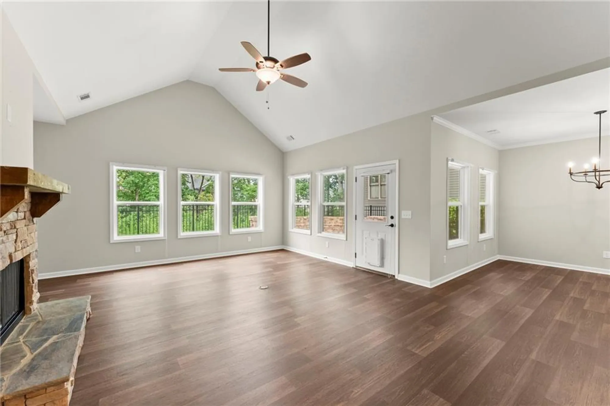 Property Slideshow image 8 of 55 | 208 talga gln, Waleska, GA, 30183