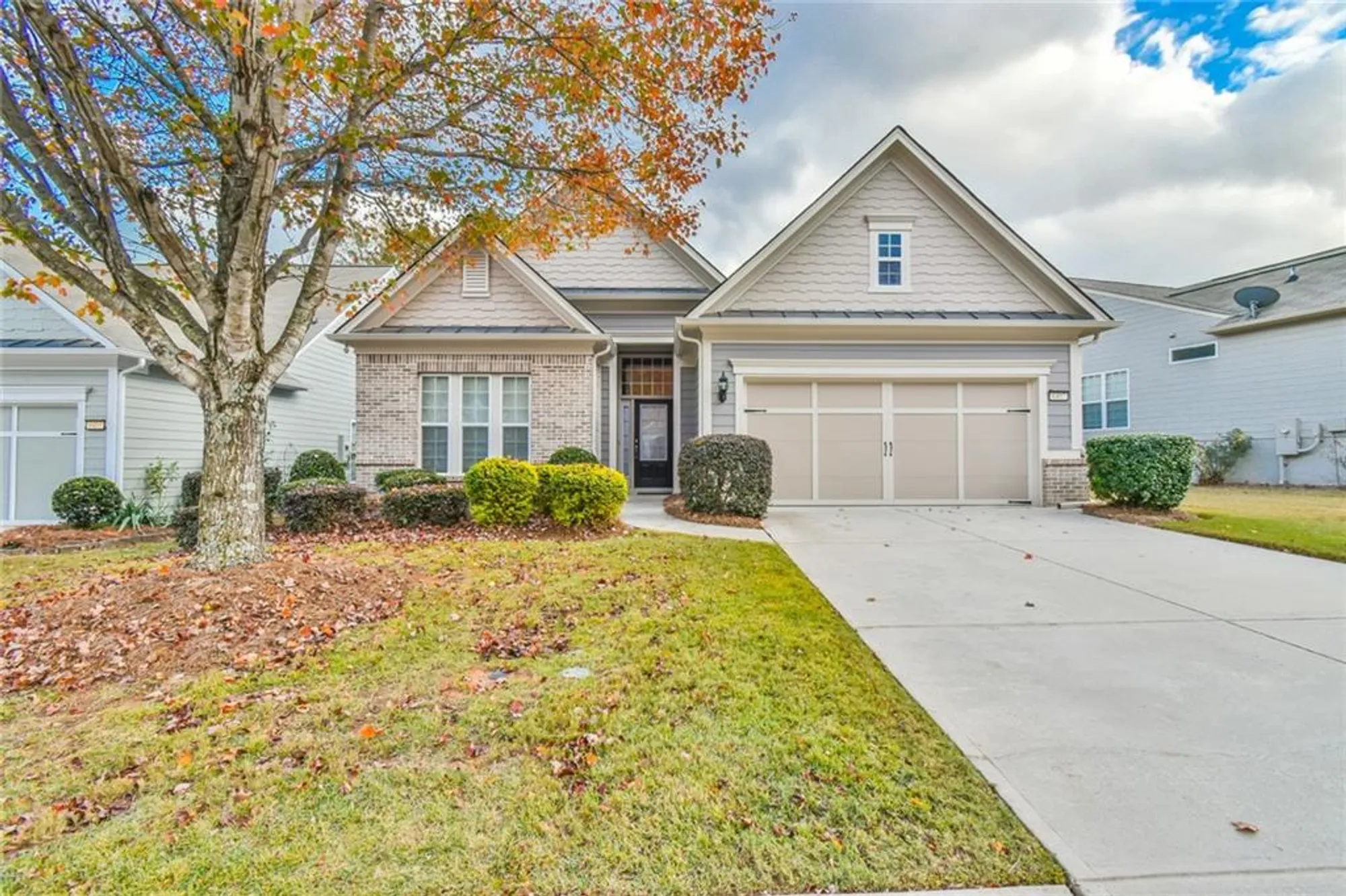Property Slideshow image 1 of 30 | 6407 autumn crest ln, Hoschton, GA, 30548