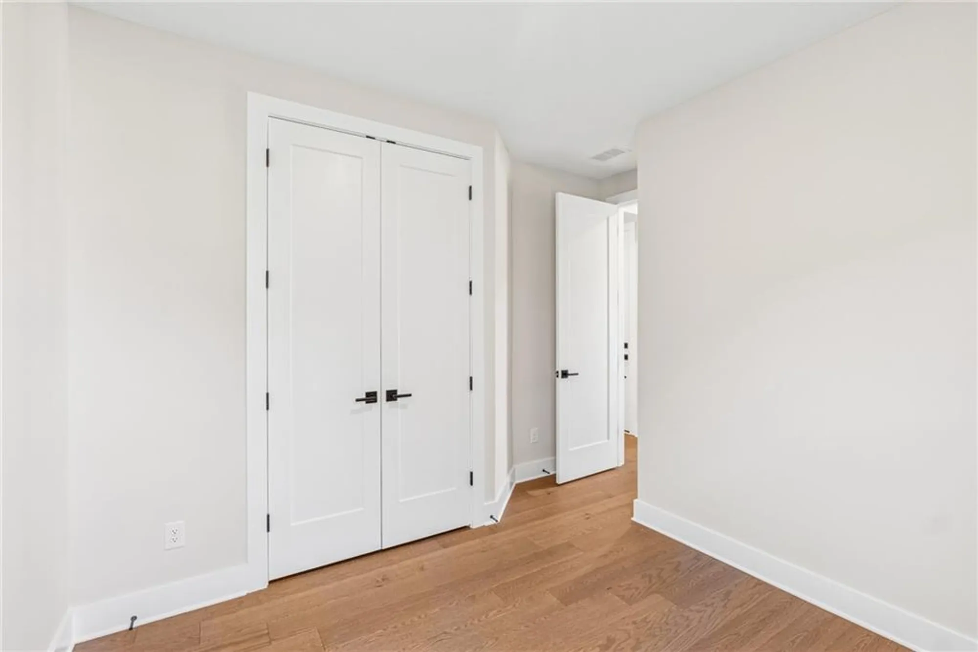 Property Slideshow image 9 of 25 | 2054 ripple park bnd, Canton, GA, 30114