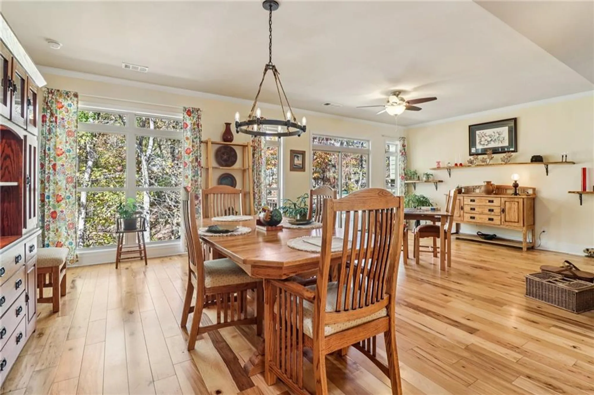 Property Slideshow image 8 of 45 | 2007 eagles rdg, Waleska, GA, 30183