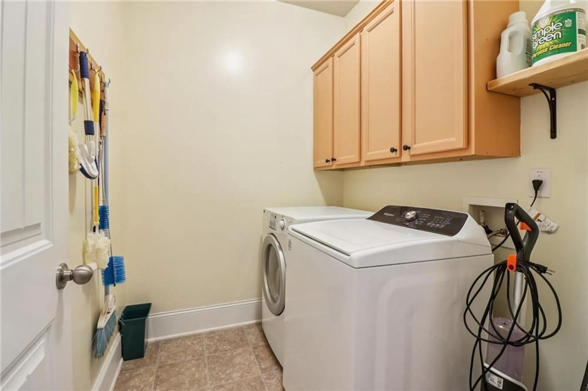 Property Slideshow image 18 of 45 | 2007 eagles rdg, Waleska, GA, 30183