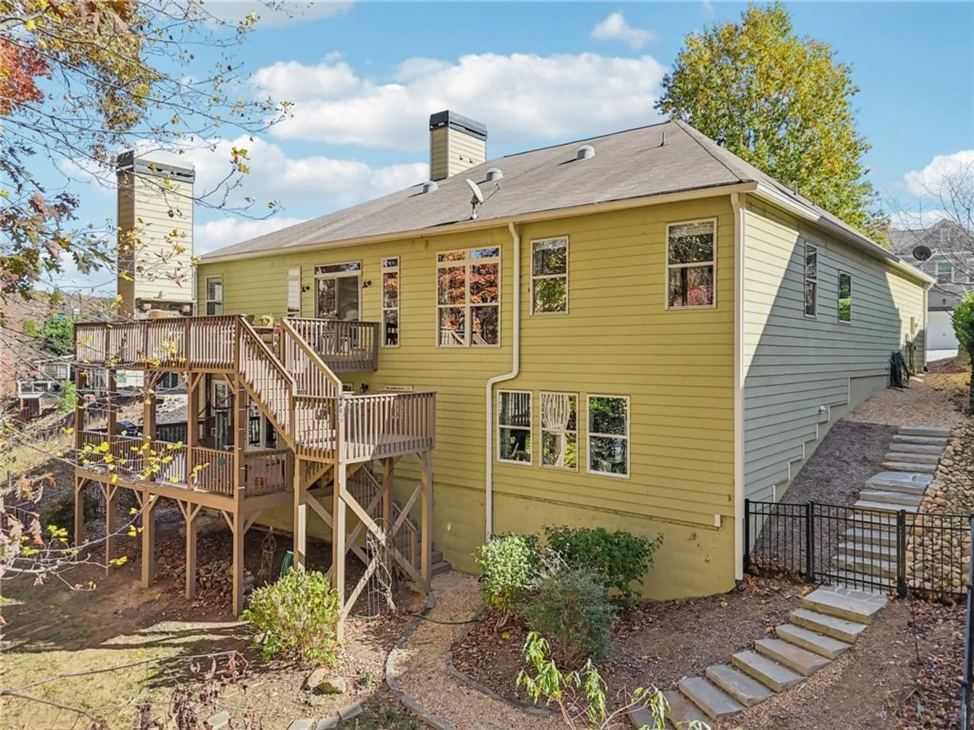 Property Slideshow image 32 of 45 | 2007 eagles rdg, Waleska, GA, 30183