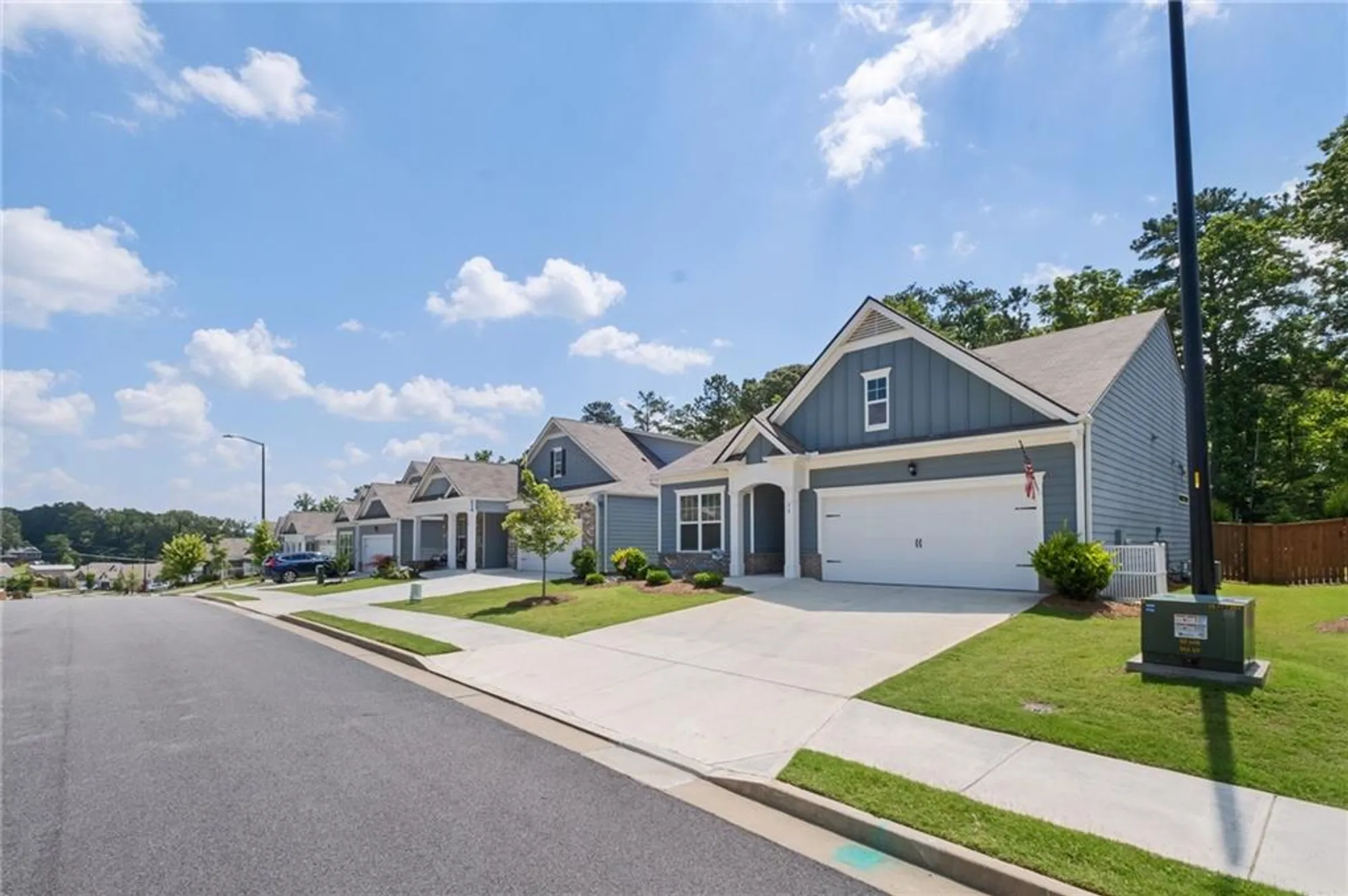 Property Slideshow image 2 of 35 | 75 s cornucopia bnd, Dallas, GA, 30132